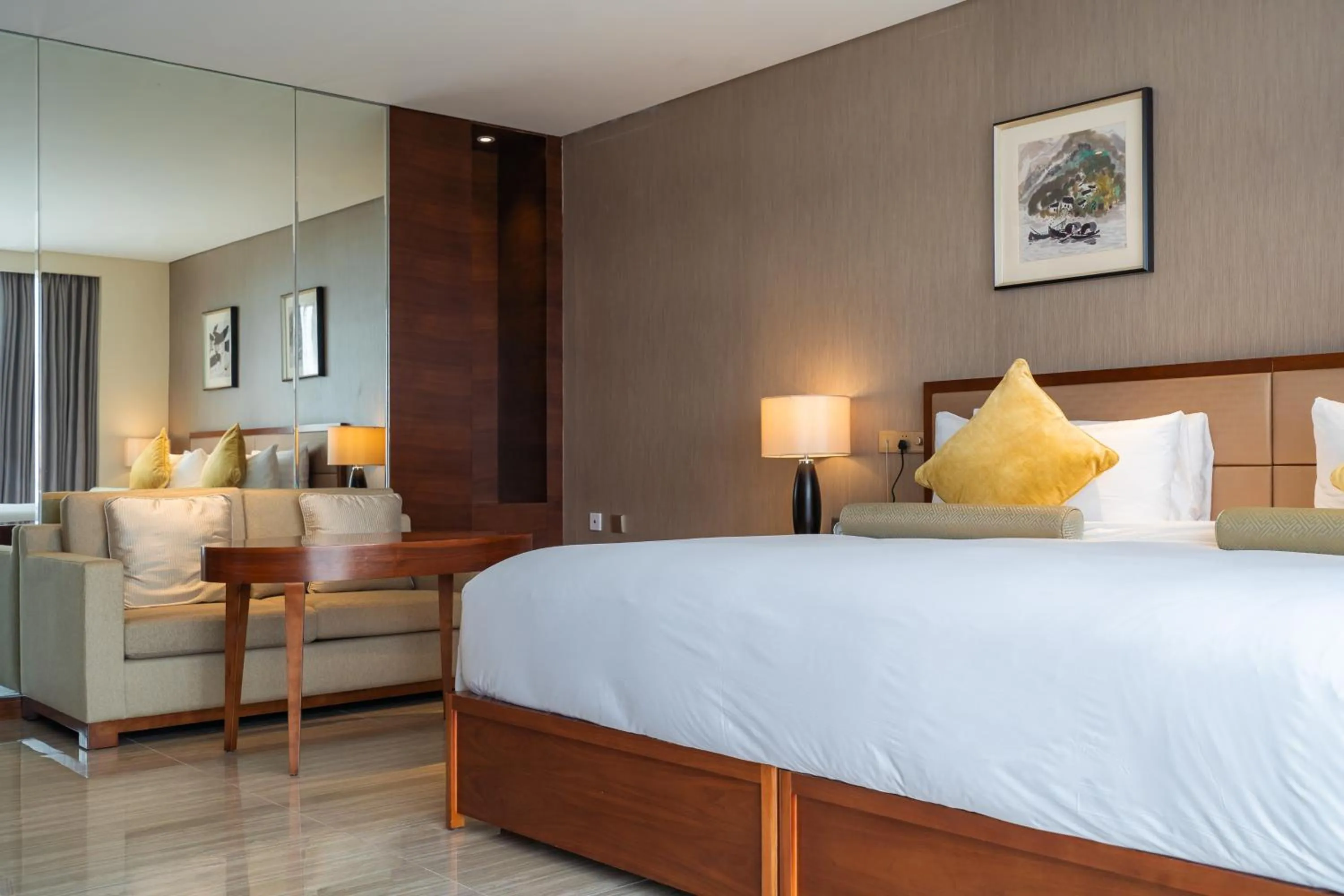 Bedroom, Bed in Oakwood Hotel & Residence Suzhou