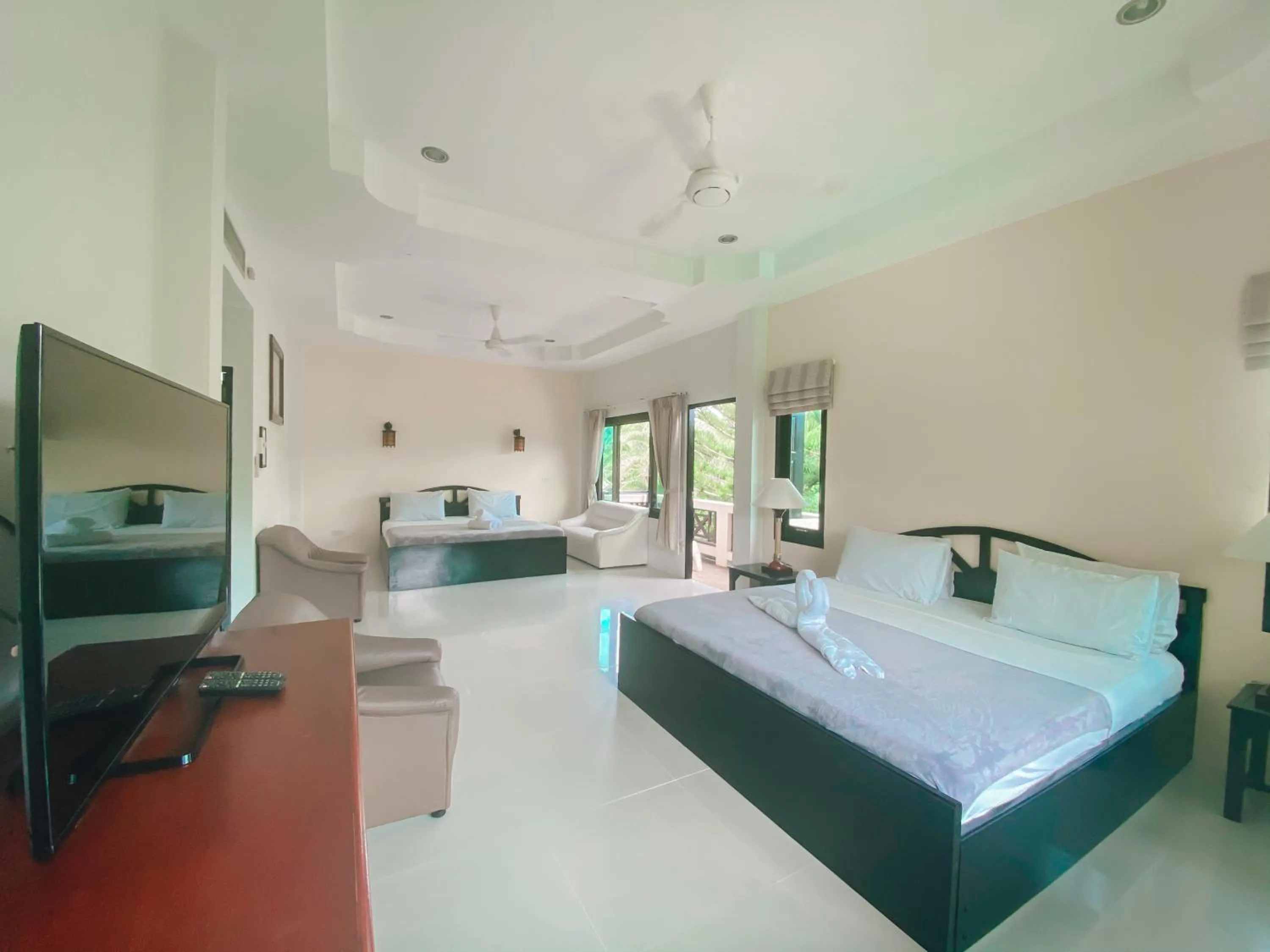 bunk bed, Bed in Aumpai Luxury