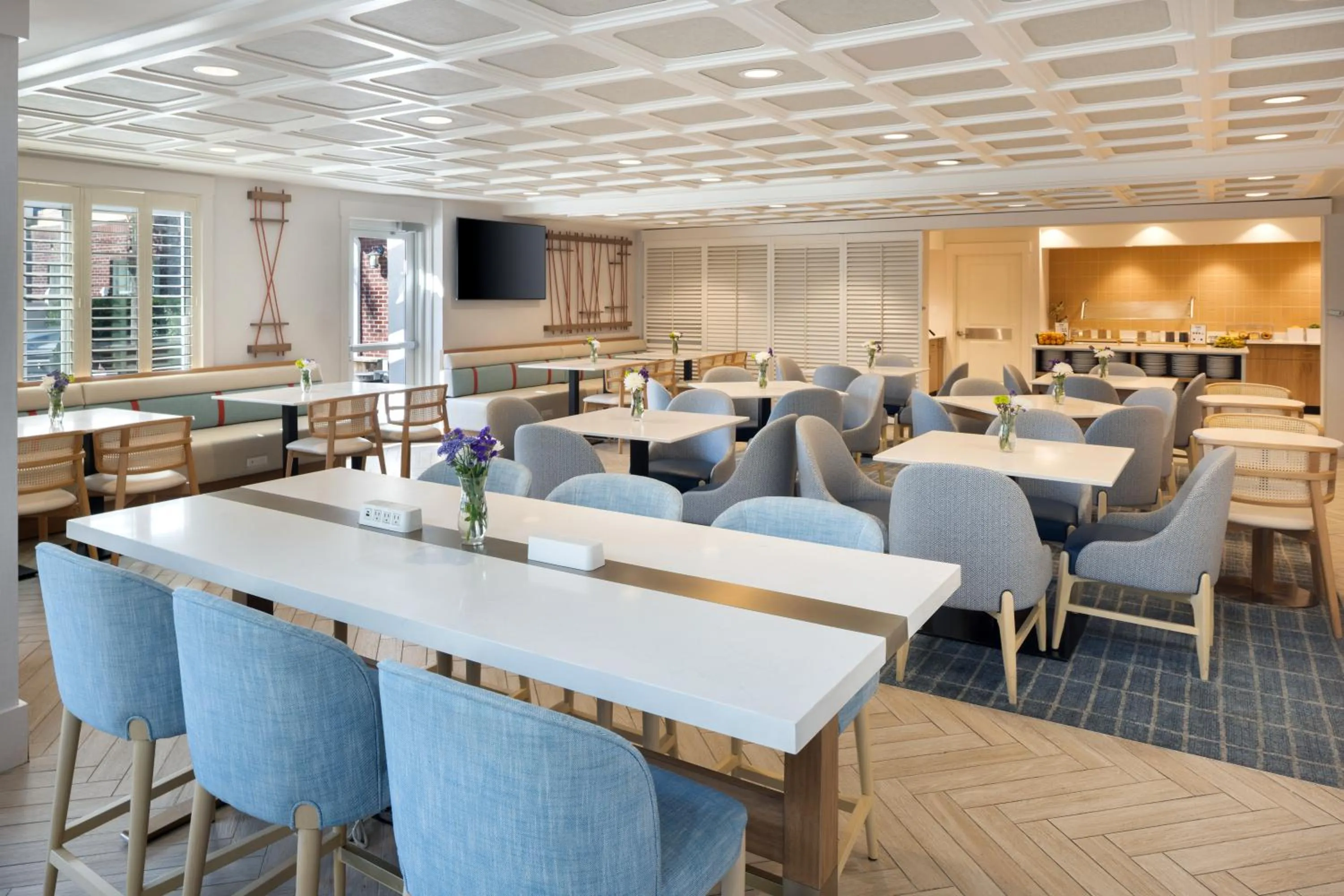 Dining area in Residence Inn by Marriott Amelia Island