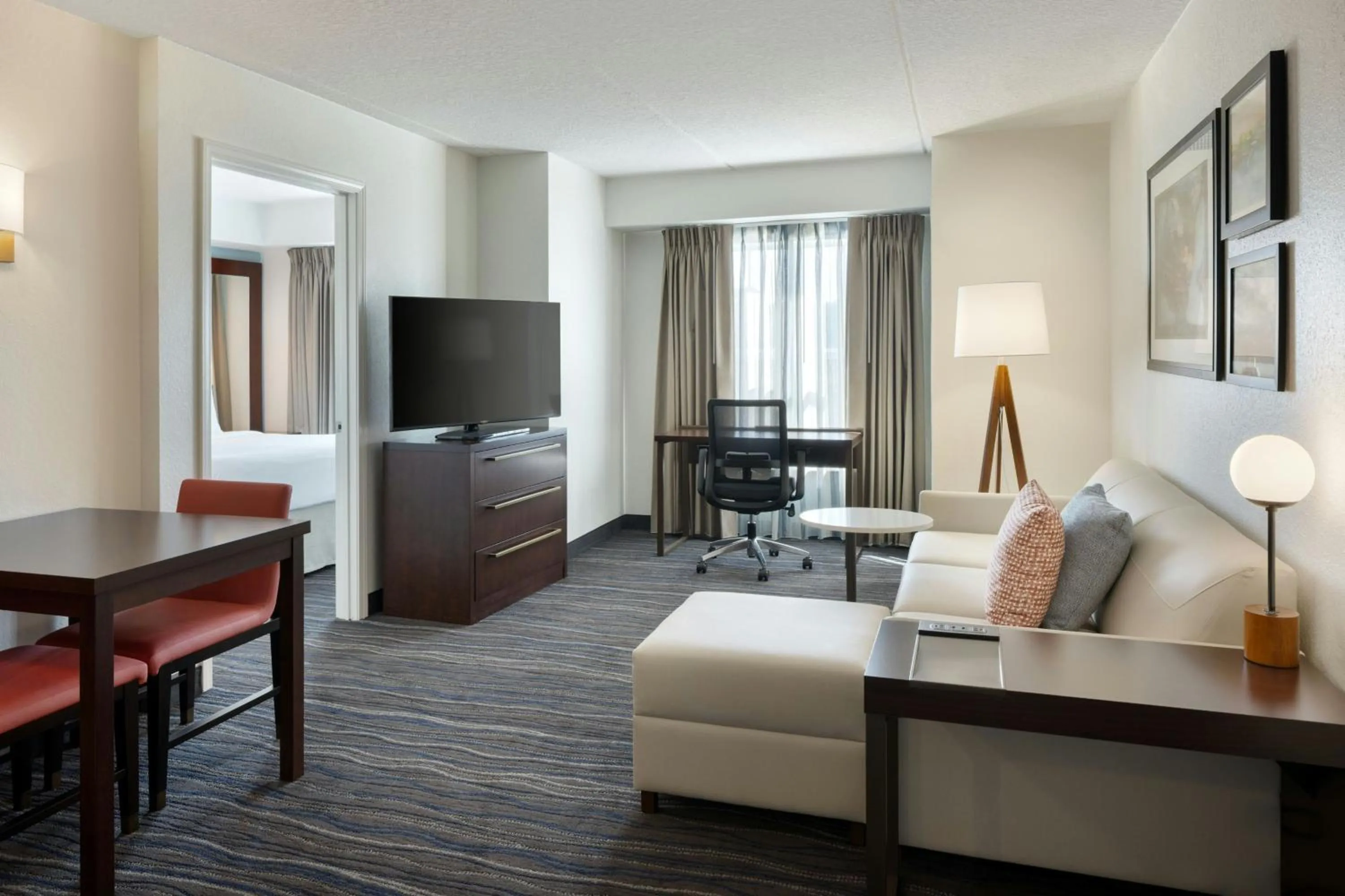 Photo of the whole room, Bed in Residence Inn by Marriott Amelia Island