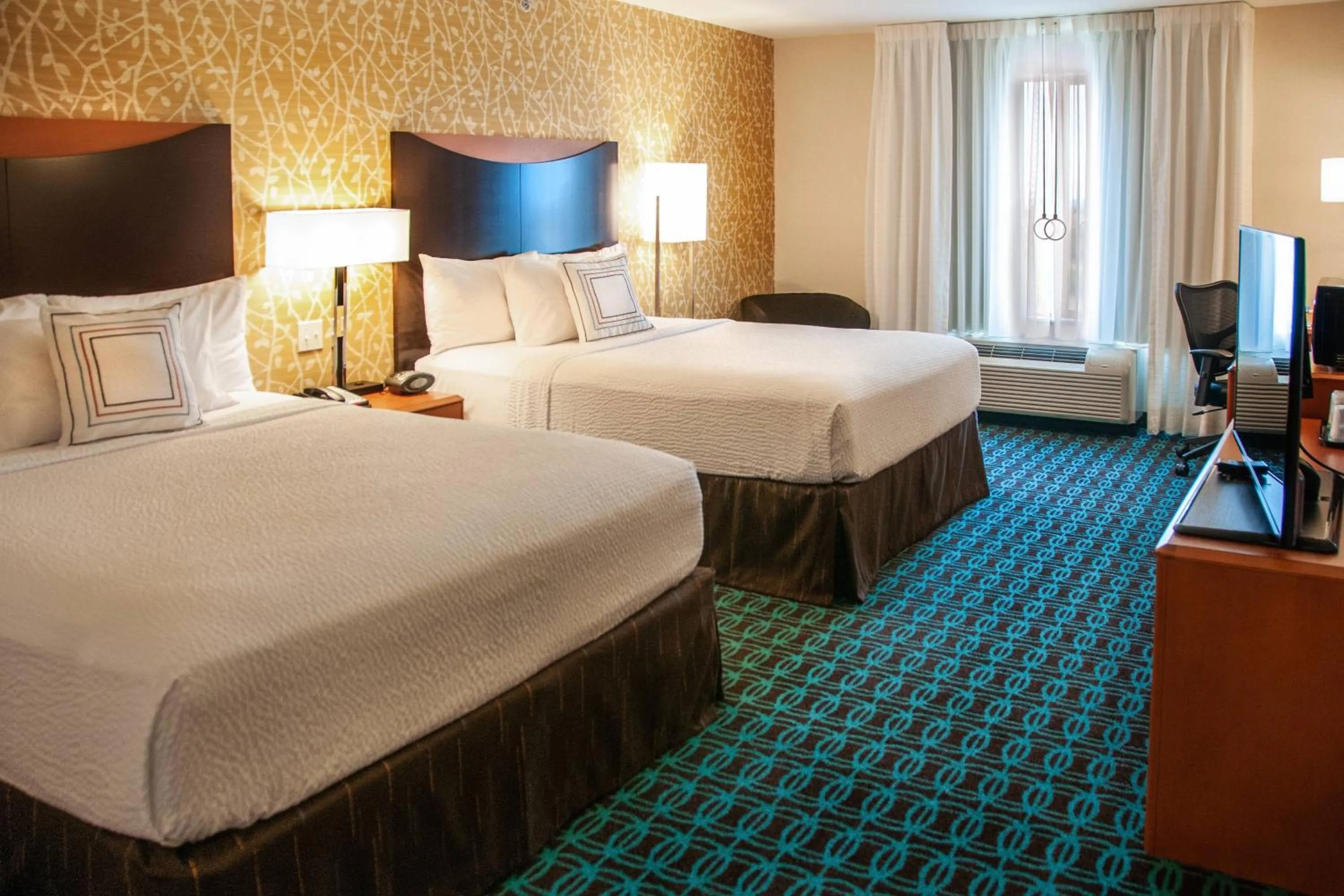 Photo of the whole room, Bed in Fairfield Inn and Suites by Marriott Colorado Springs North Air Force Academy