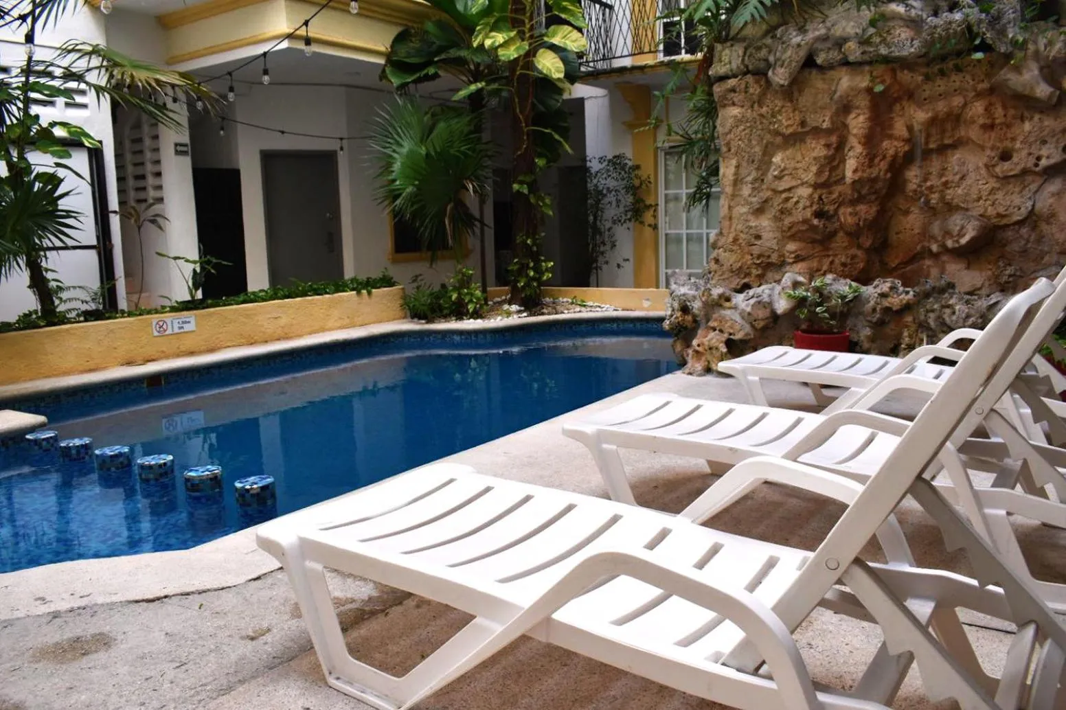 Swimming pool in Hotel Maya Turquesa