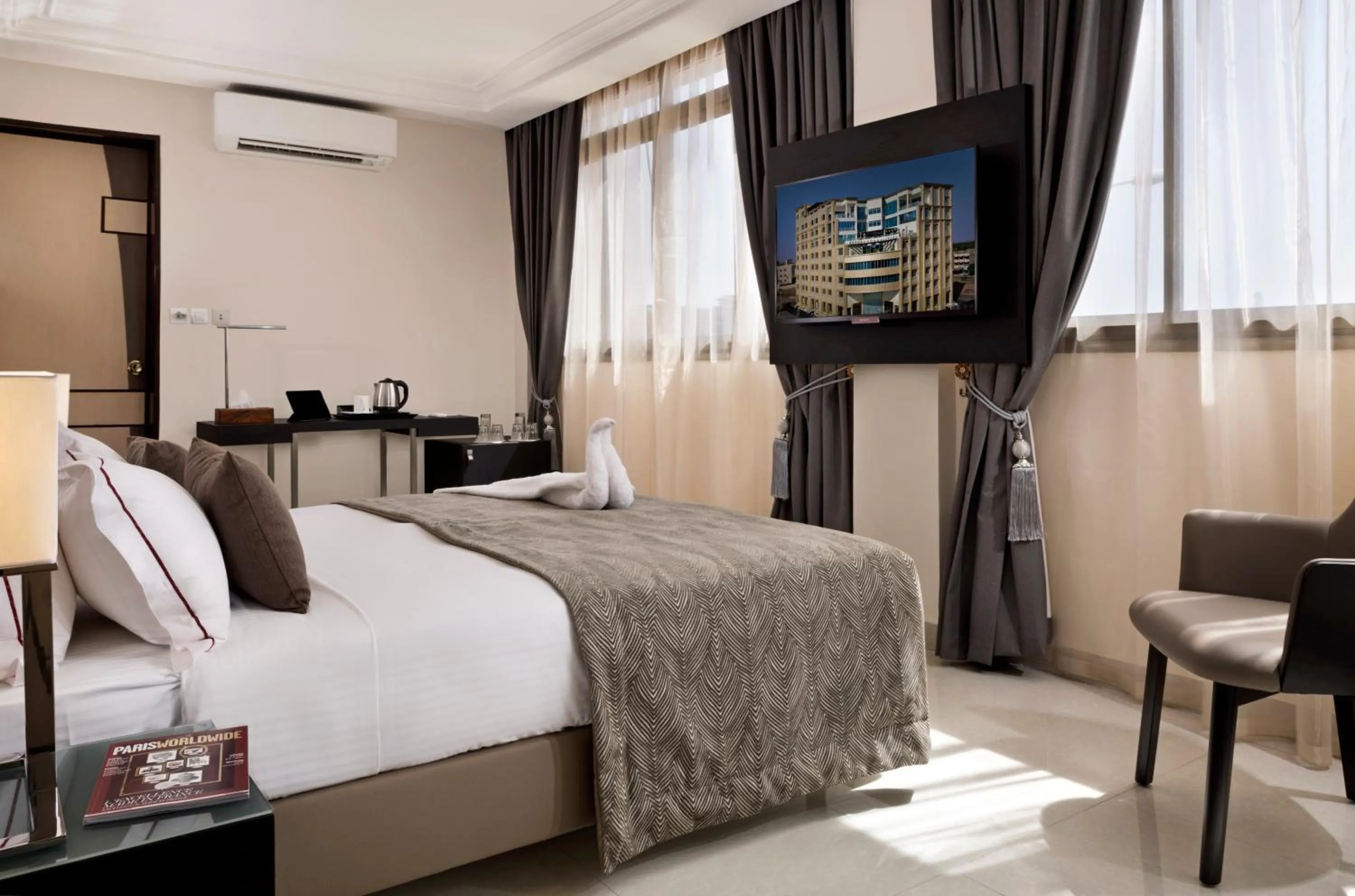 Photo of the whole room, Bed in Bravia Hotel Ouagadougou