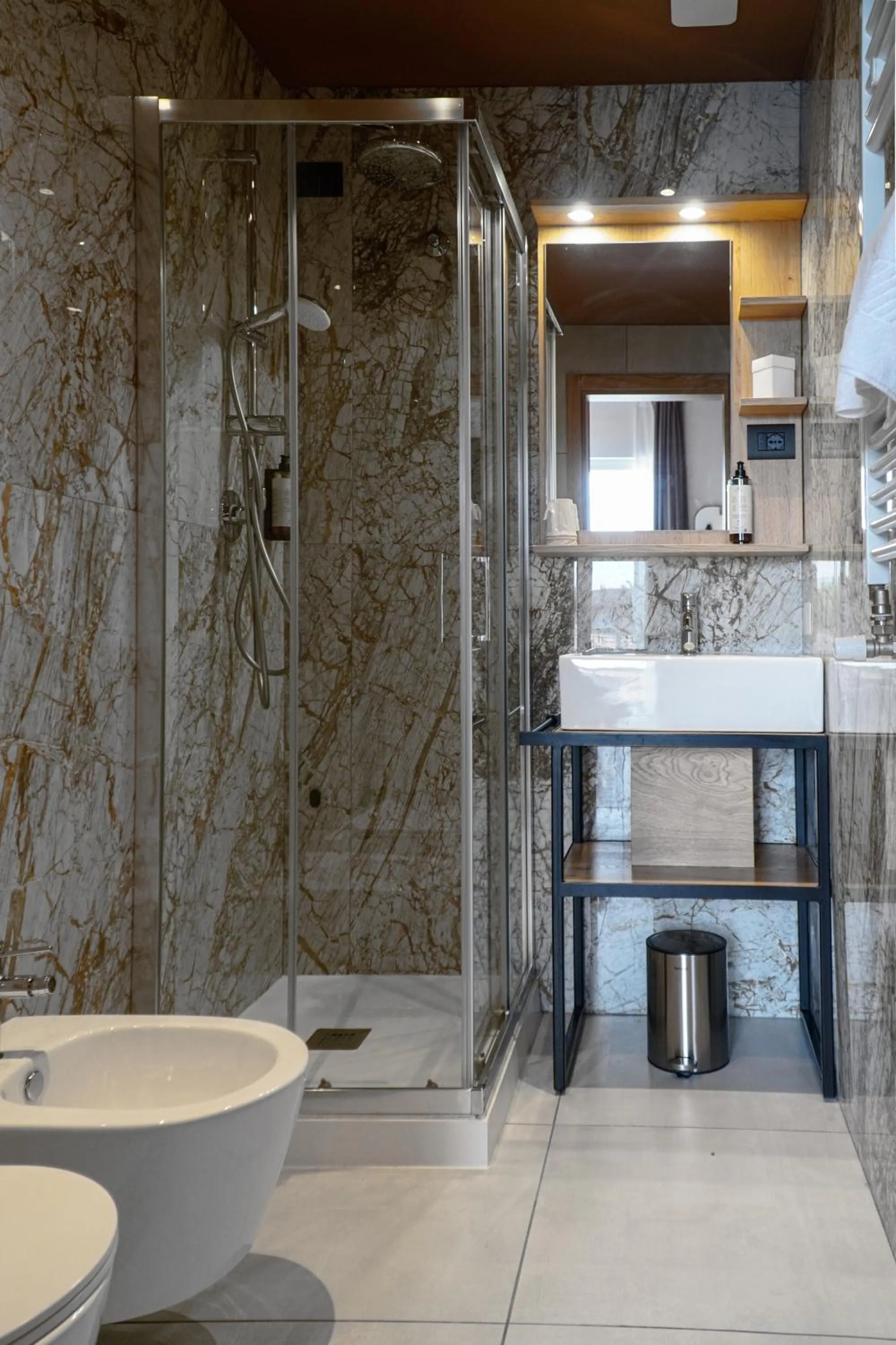 Bathroom in Best Western Hotel Arya