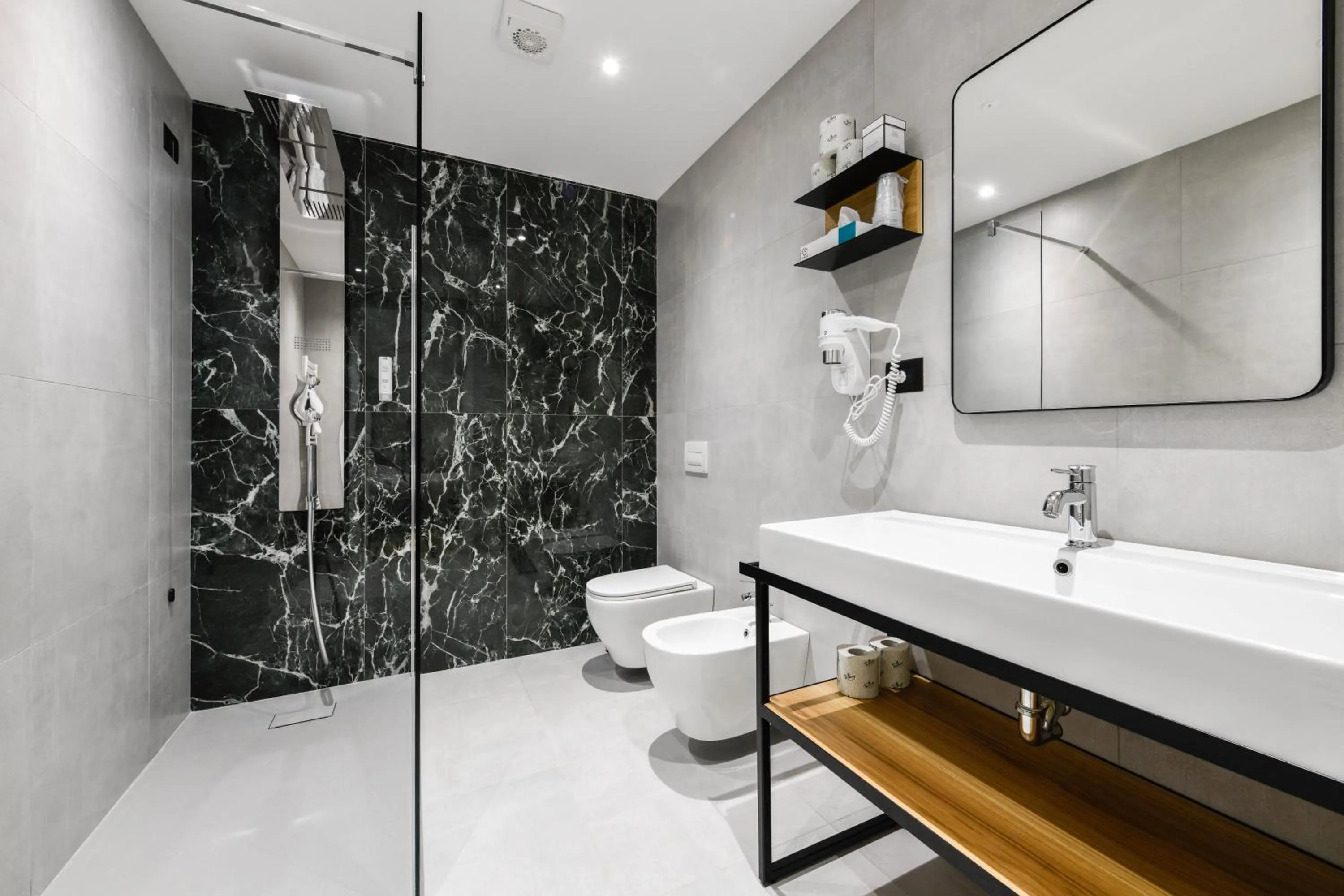 Bathroom in Best Western Hotel Arya