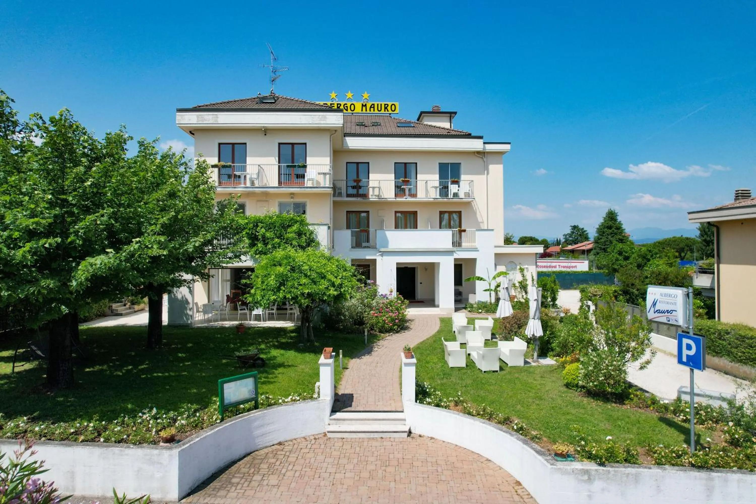 Property building in Best Western Hotel Arya