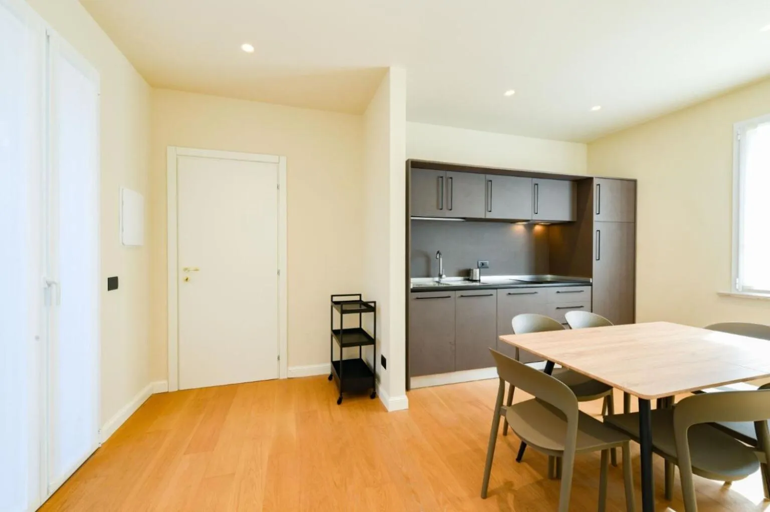 Kitchen or kitchenette in Best Western Hotel Arya