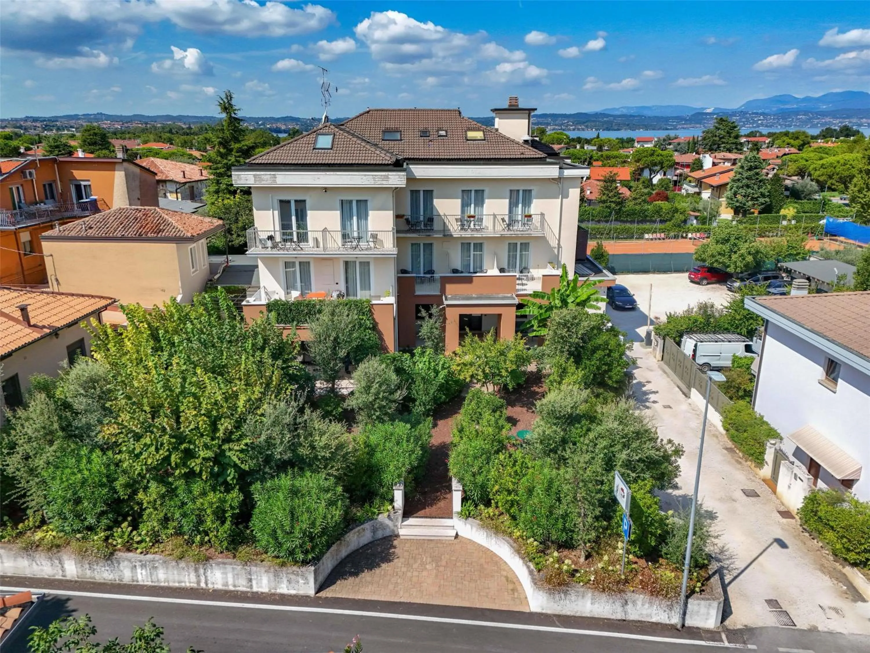 Property building in Best Western Hotel Arya