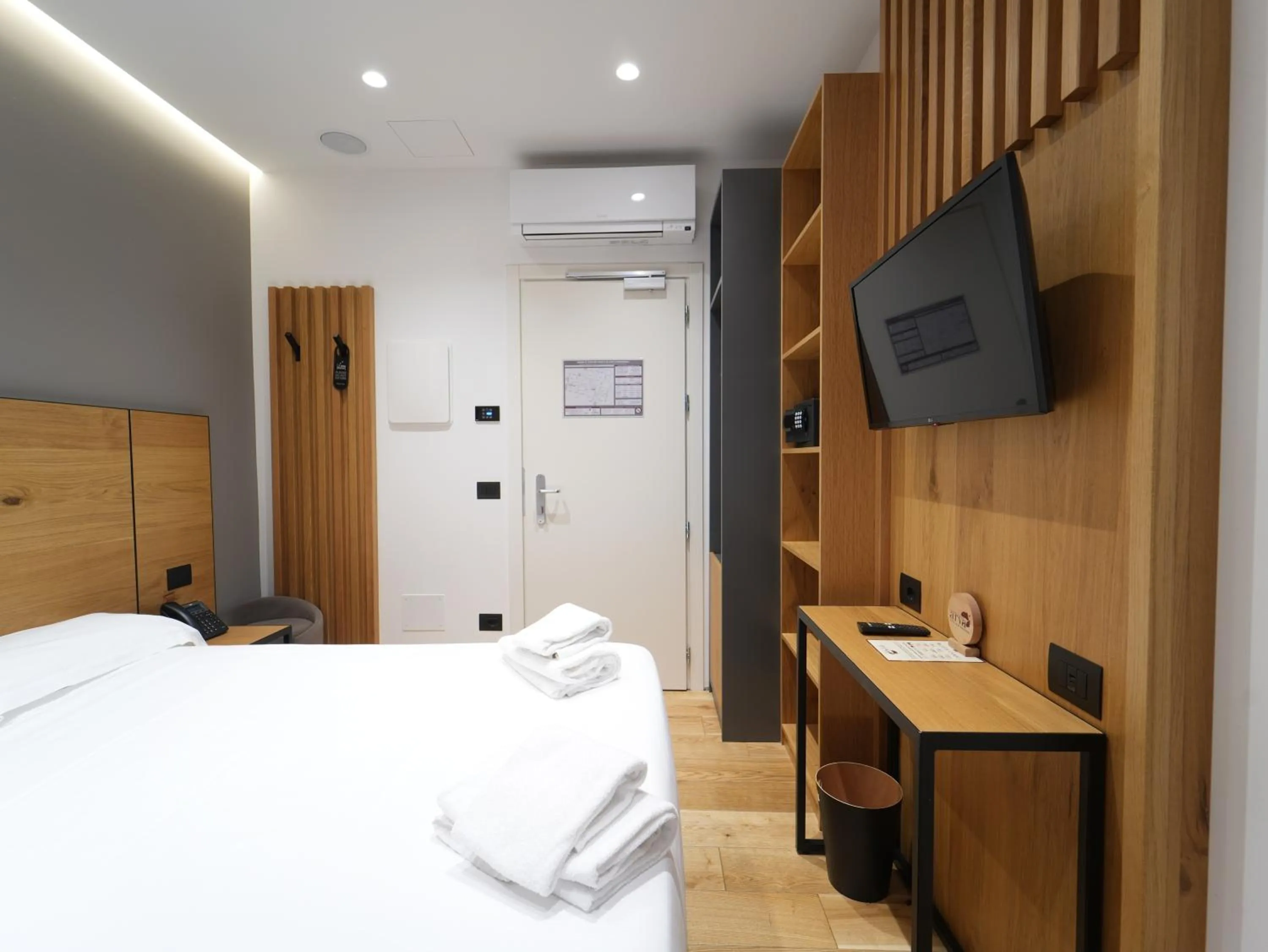 Bedroom, Bed in Best Western Hotel Arya