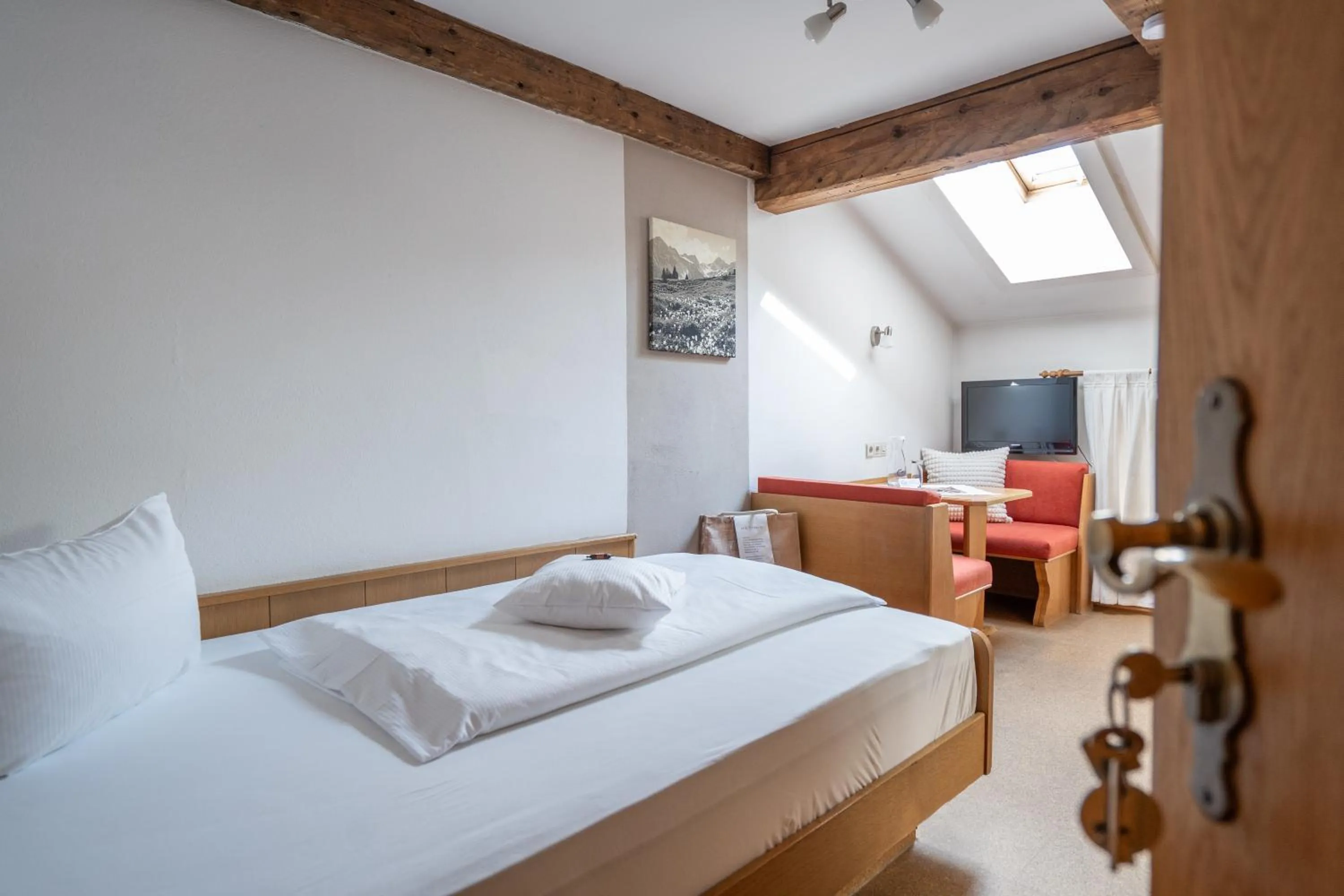 Living room, Bed in Beim Nuihausa