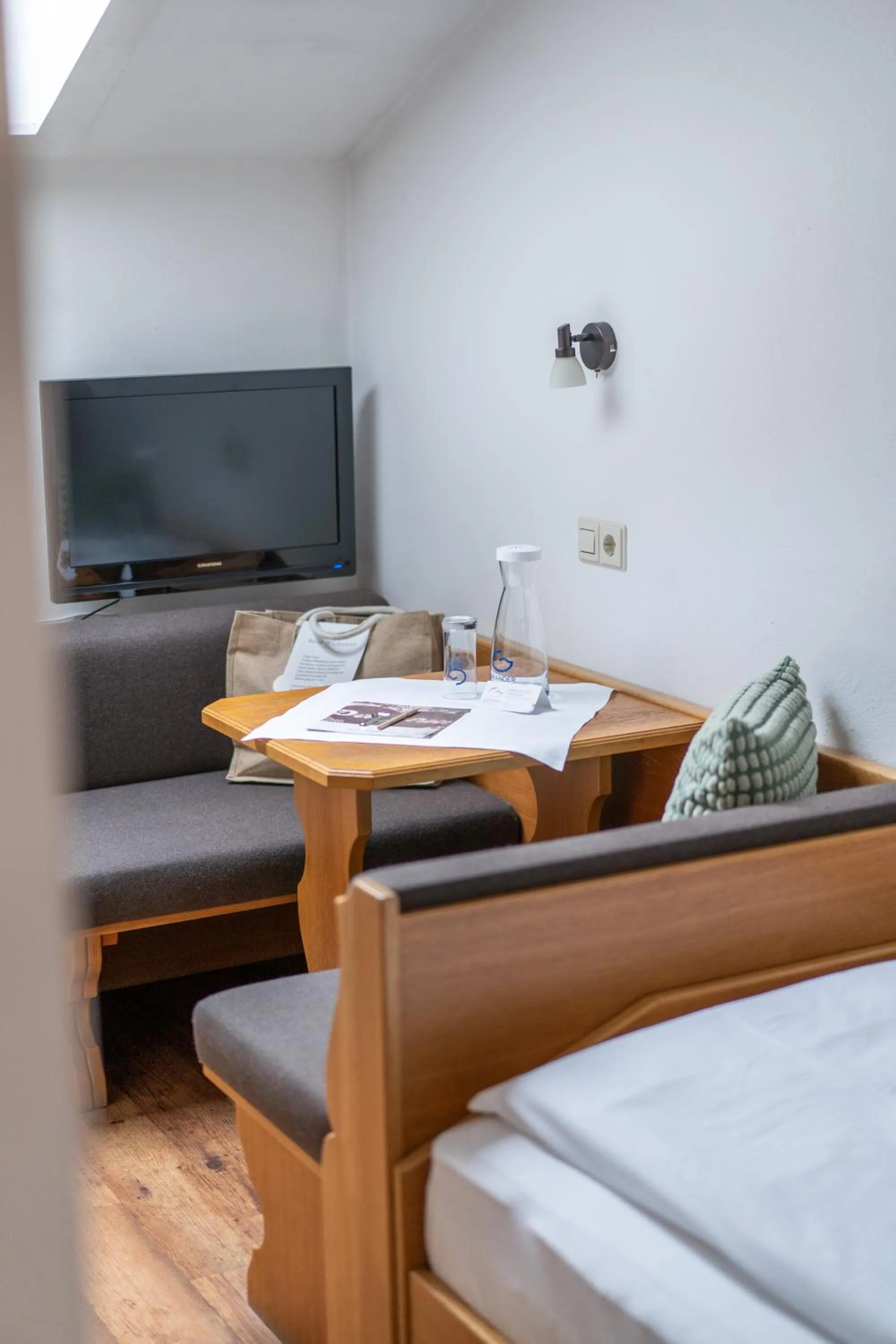 Living room, Bed in Beim Nuihausa