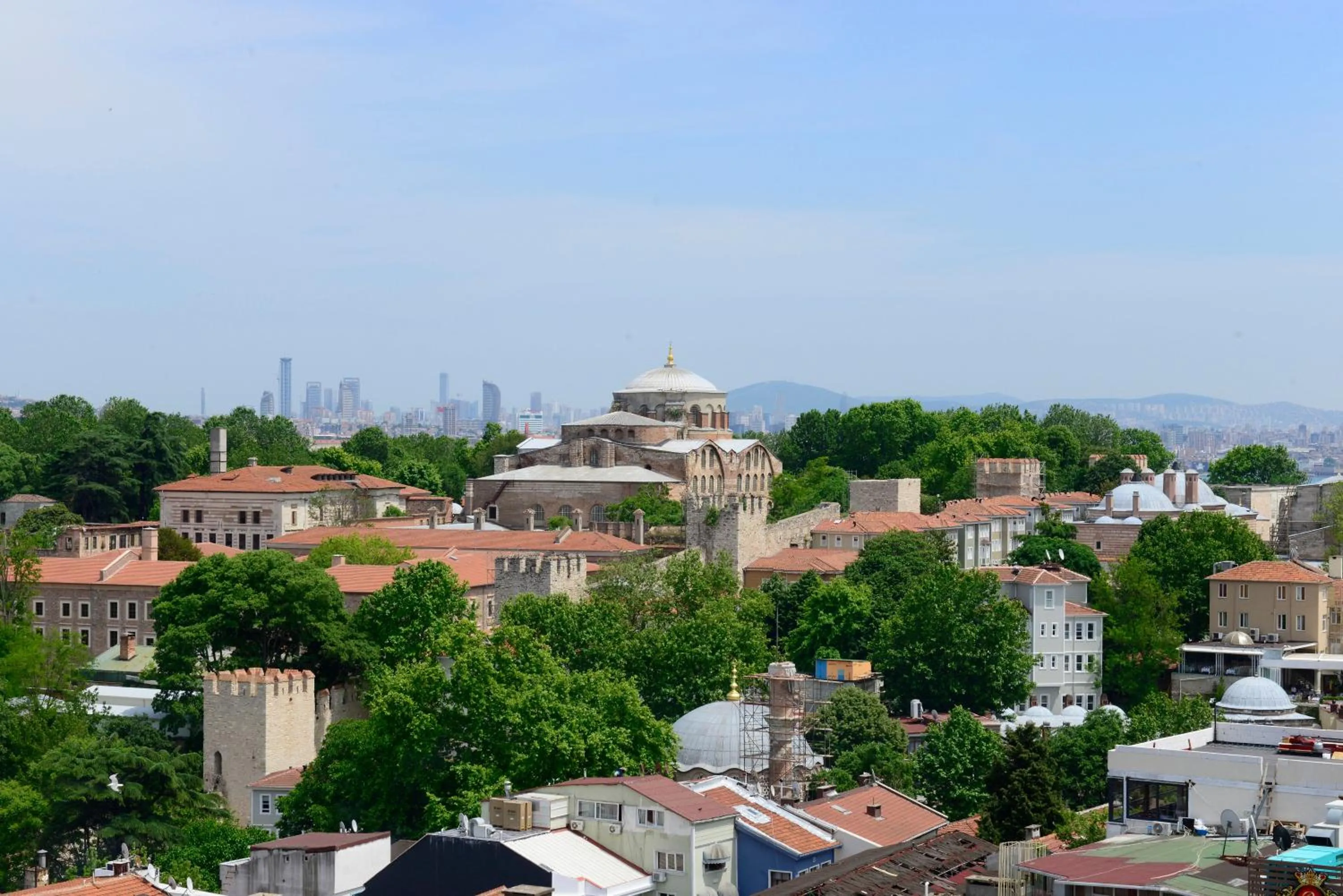 Nearby landmark in Agora Life Hotel - Special Class