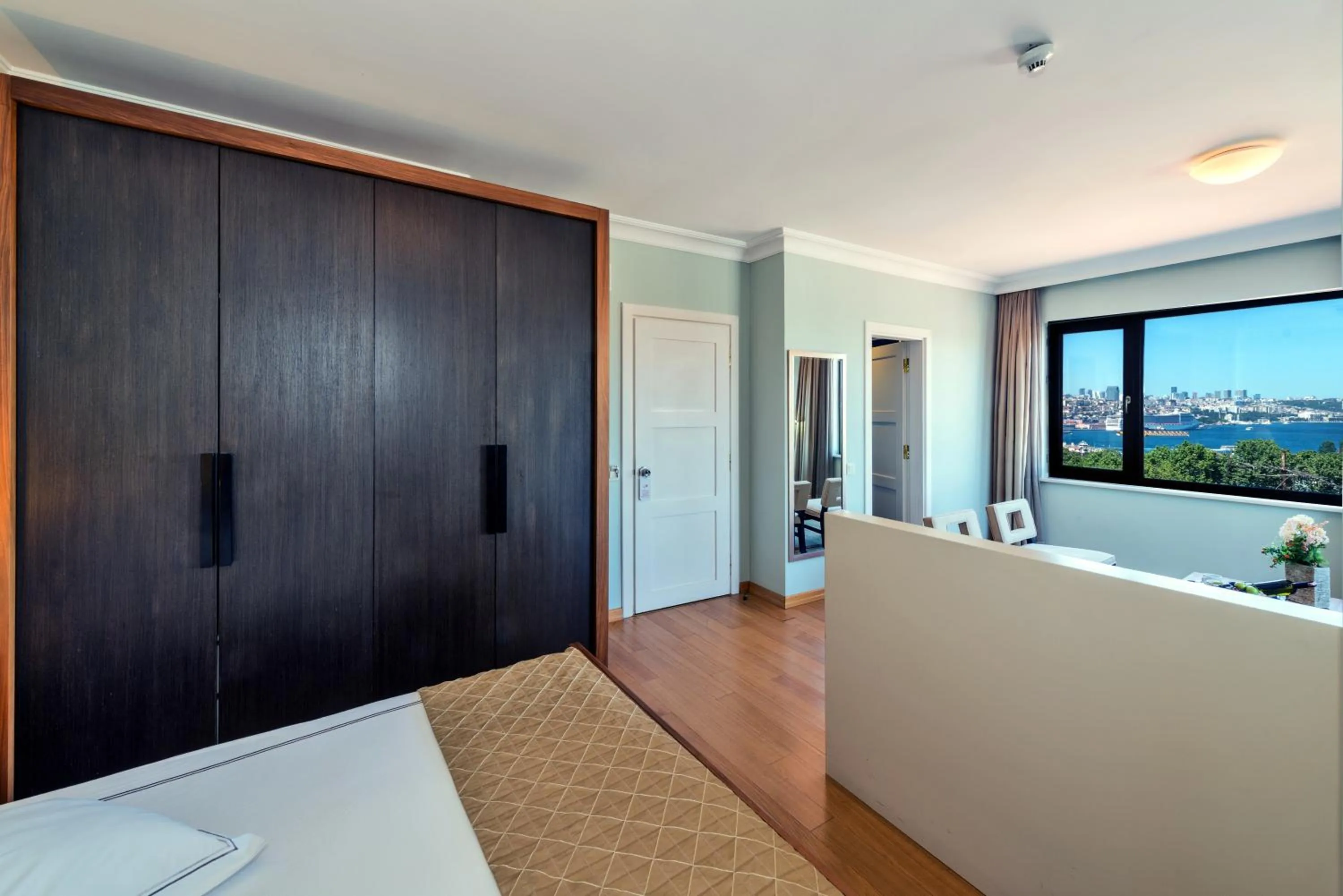 Photo of the whole room, Bed in Agora Life Hotel - Special Class