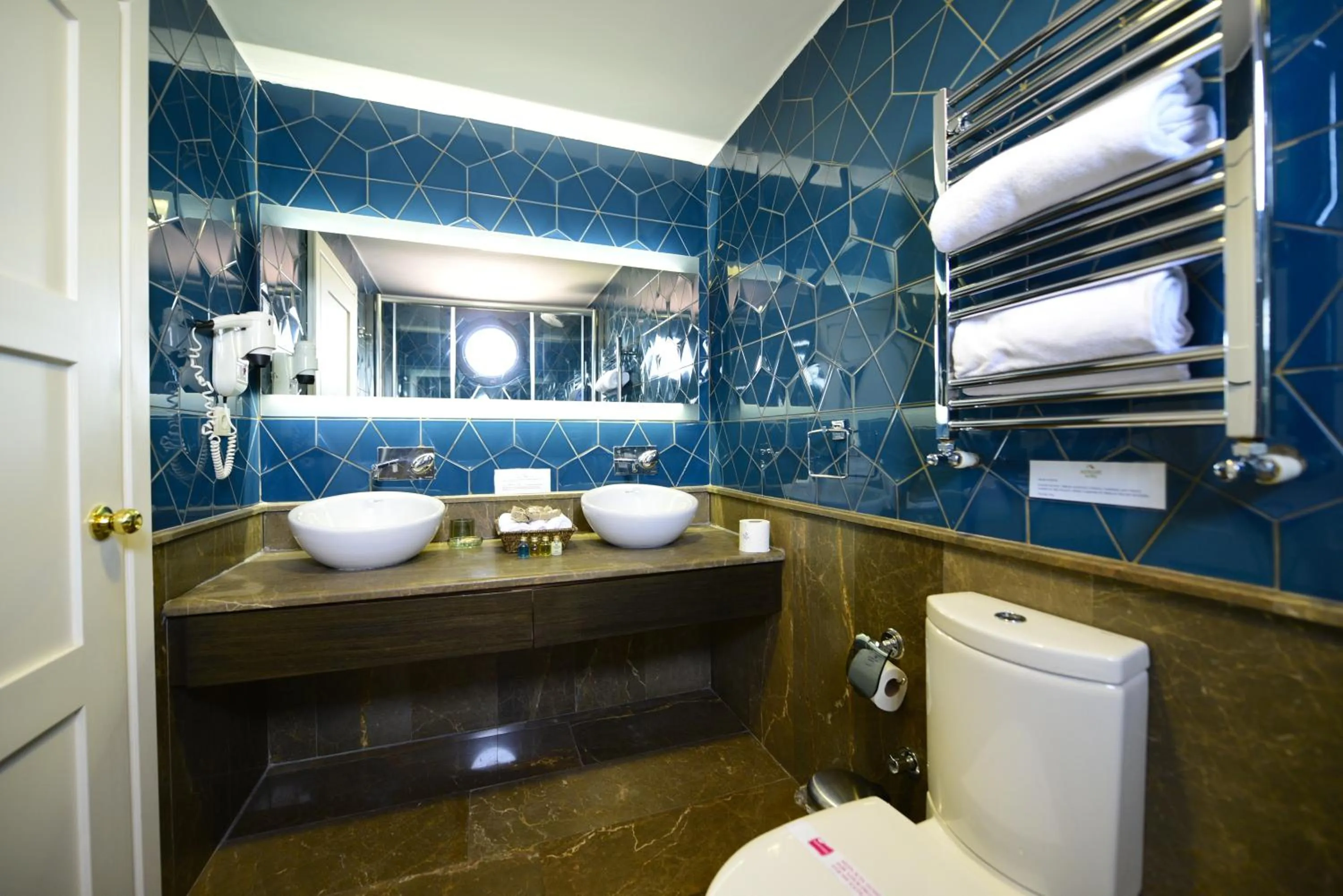 Shower in Agora Life Hotel - Special Class