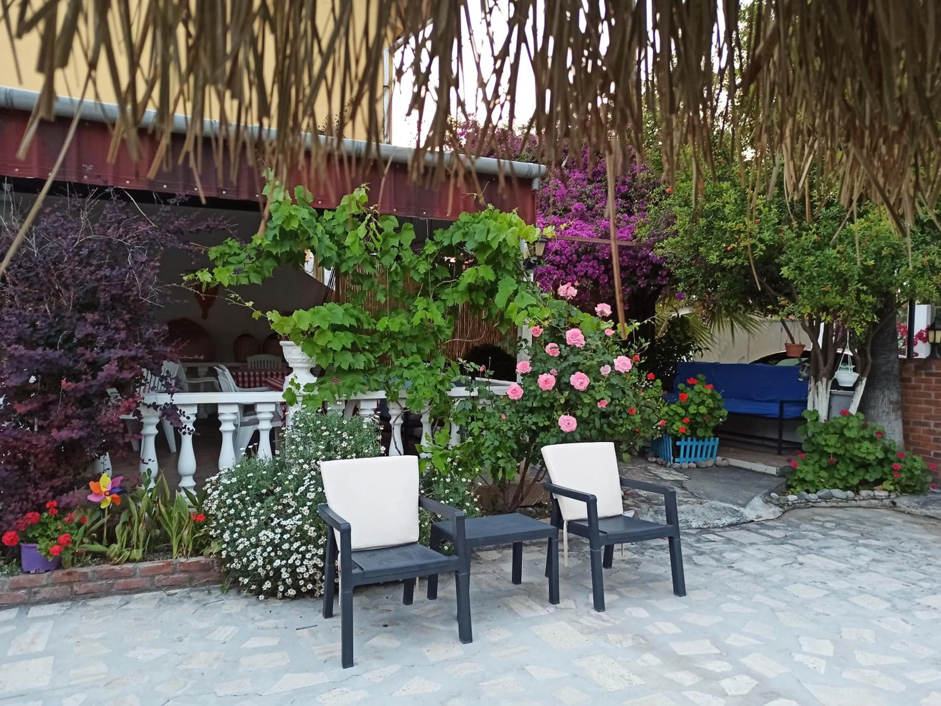 Patio in Işıl Suit Apart Otel