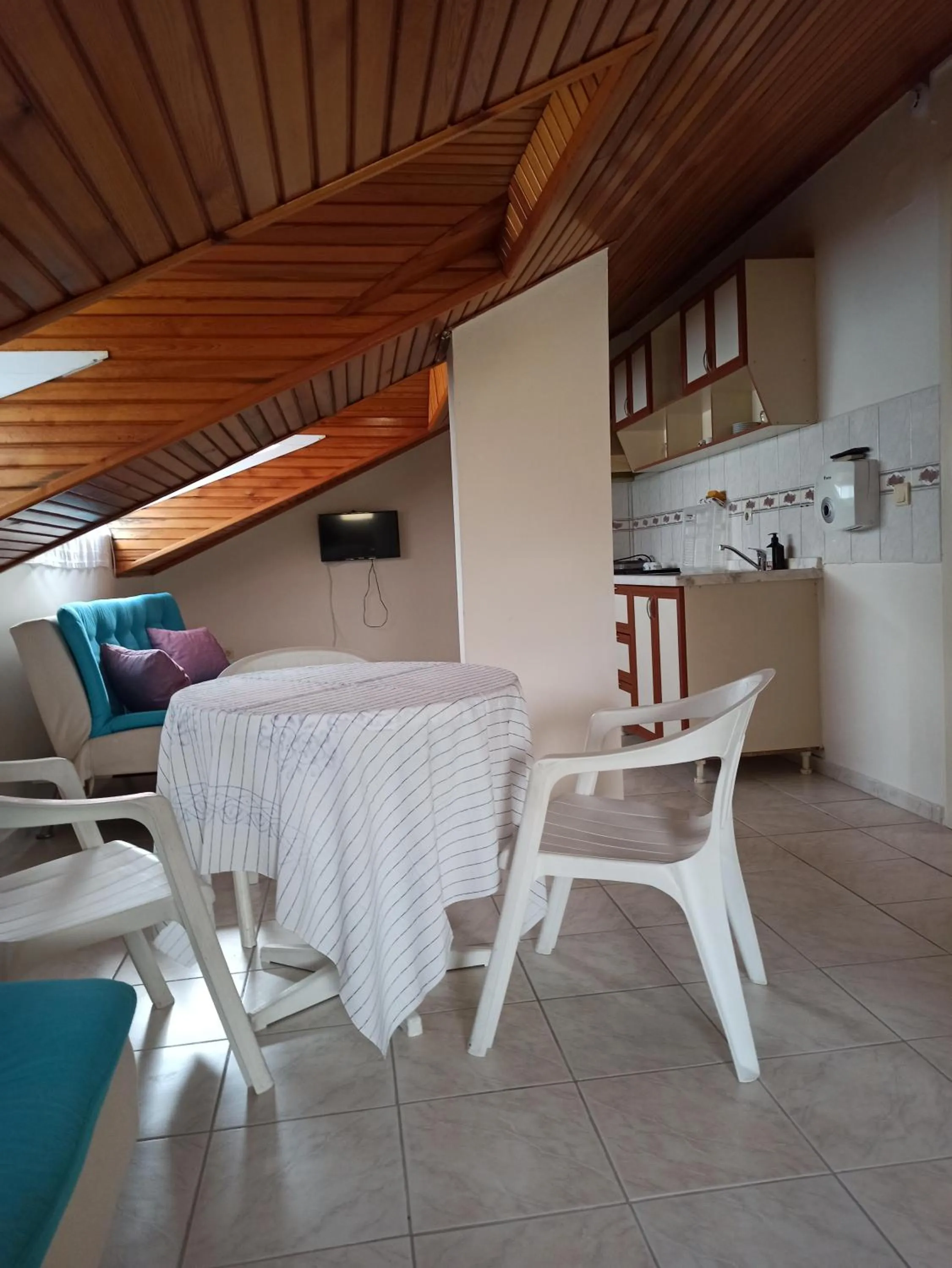 Kitchen or kitchenette in Işıl Suit Apart Otel