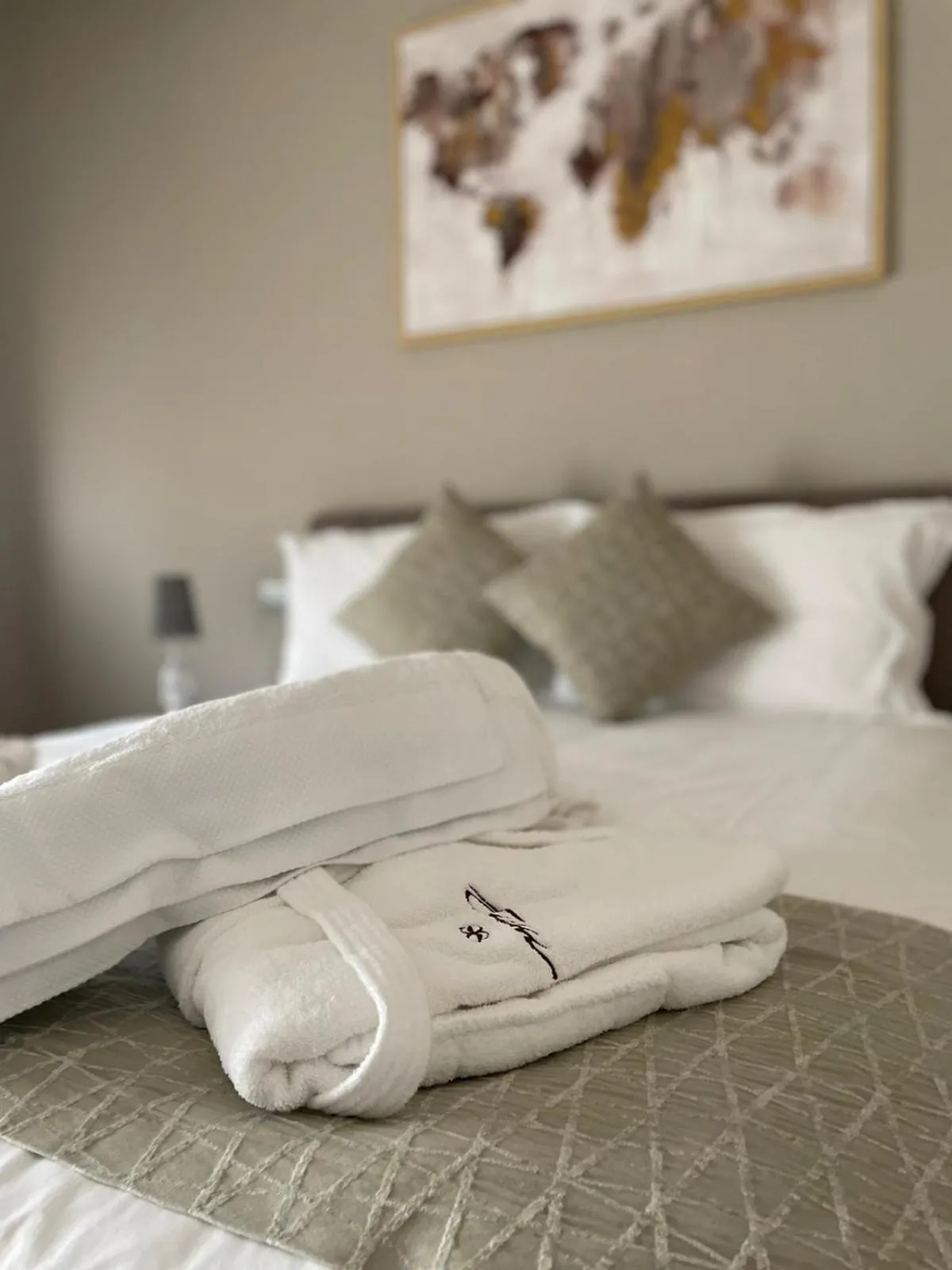 Bed in Notti O' Tunn Luxury Rooms in centro