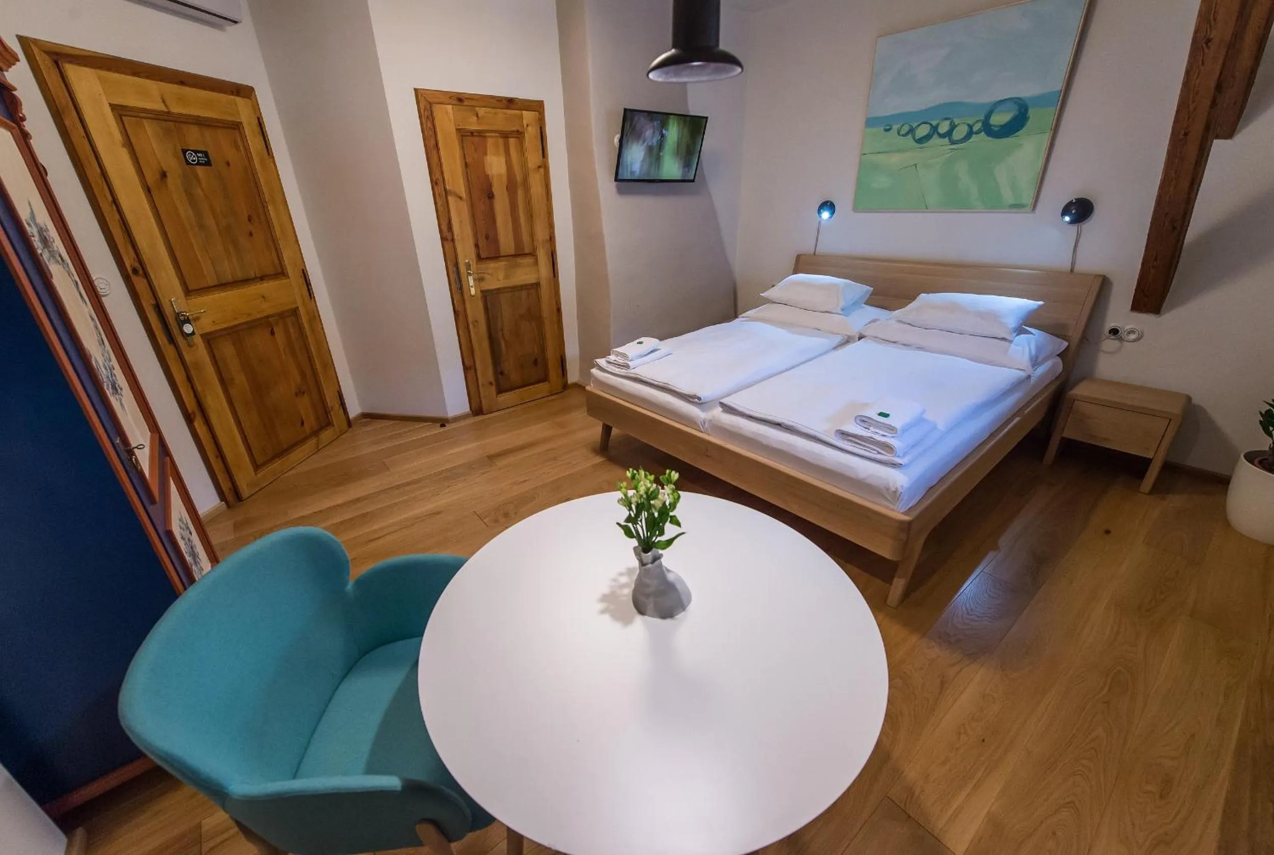 Bed in Alt Straninger