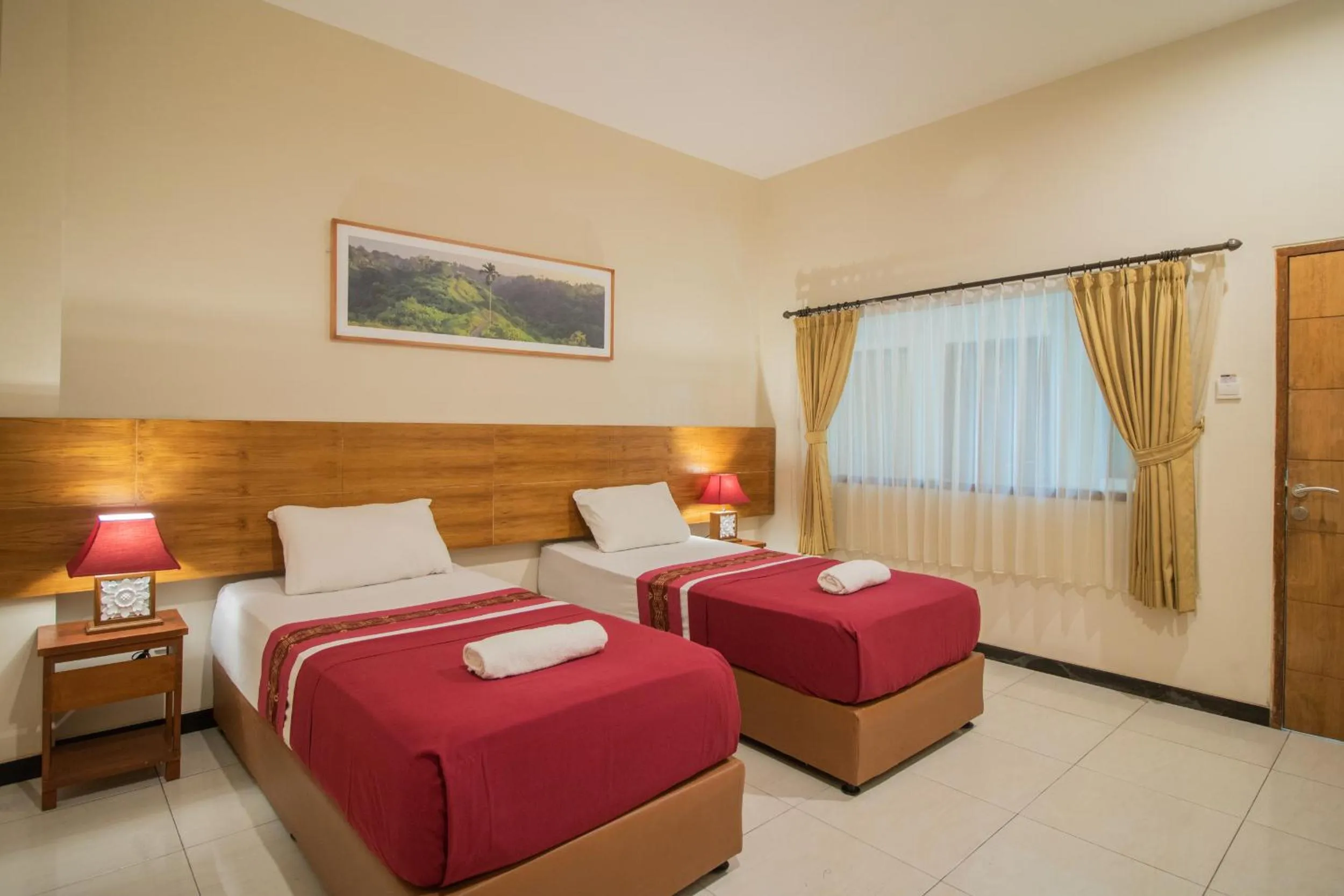Property building, Bed in Kuta Suci Guesthouse