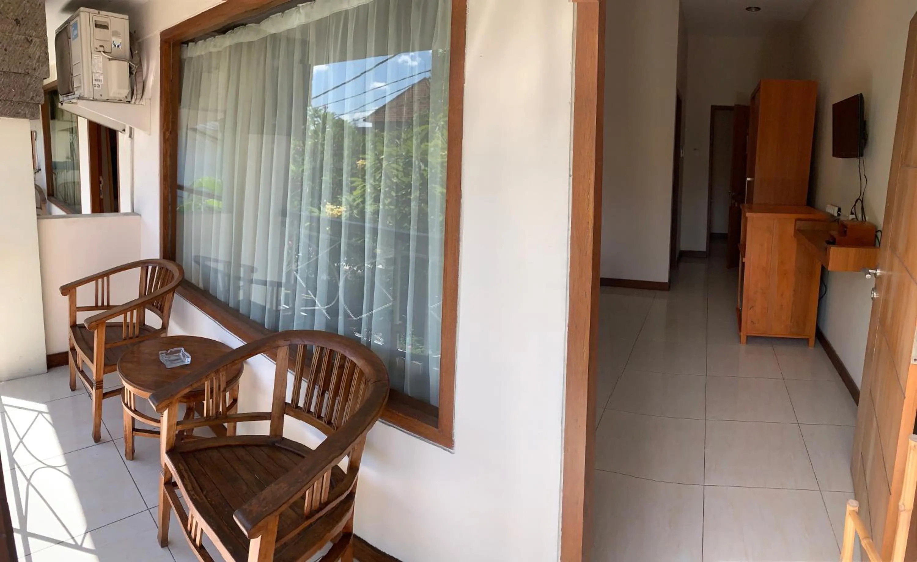 Balcony/Terrace in Kuta Suci Guesthouse