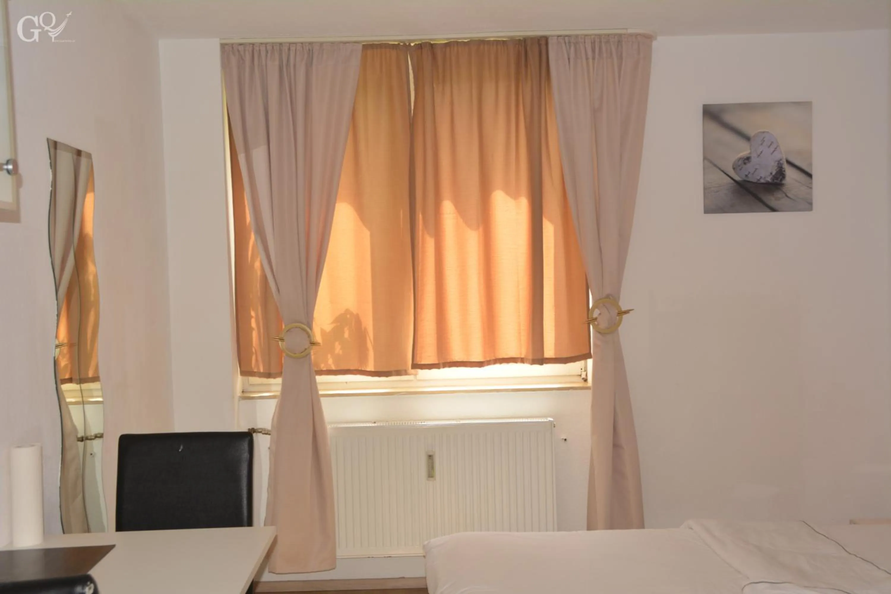 View (from property/room), Bed in Saarbrücken City Apartments