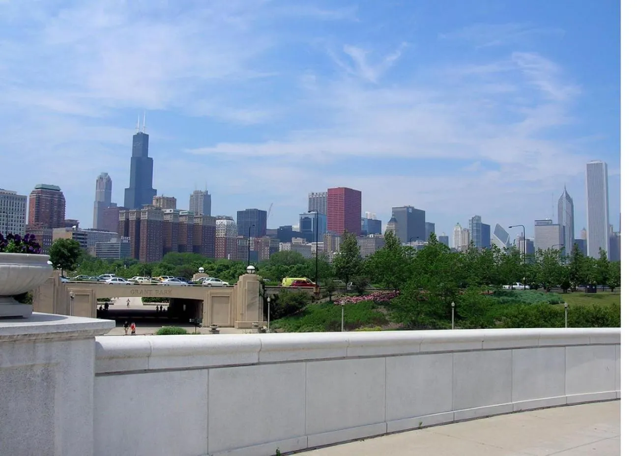 City view in Residence Inn by Marriott Chicago / Bloomingdale