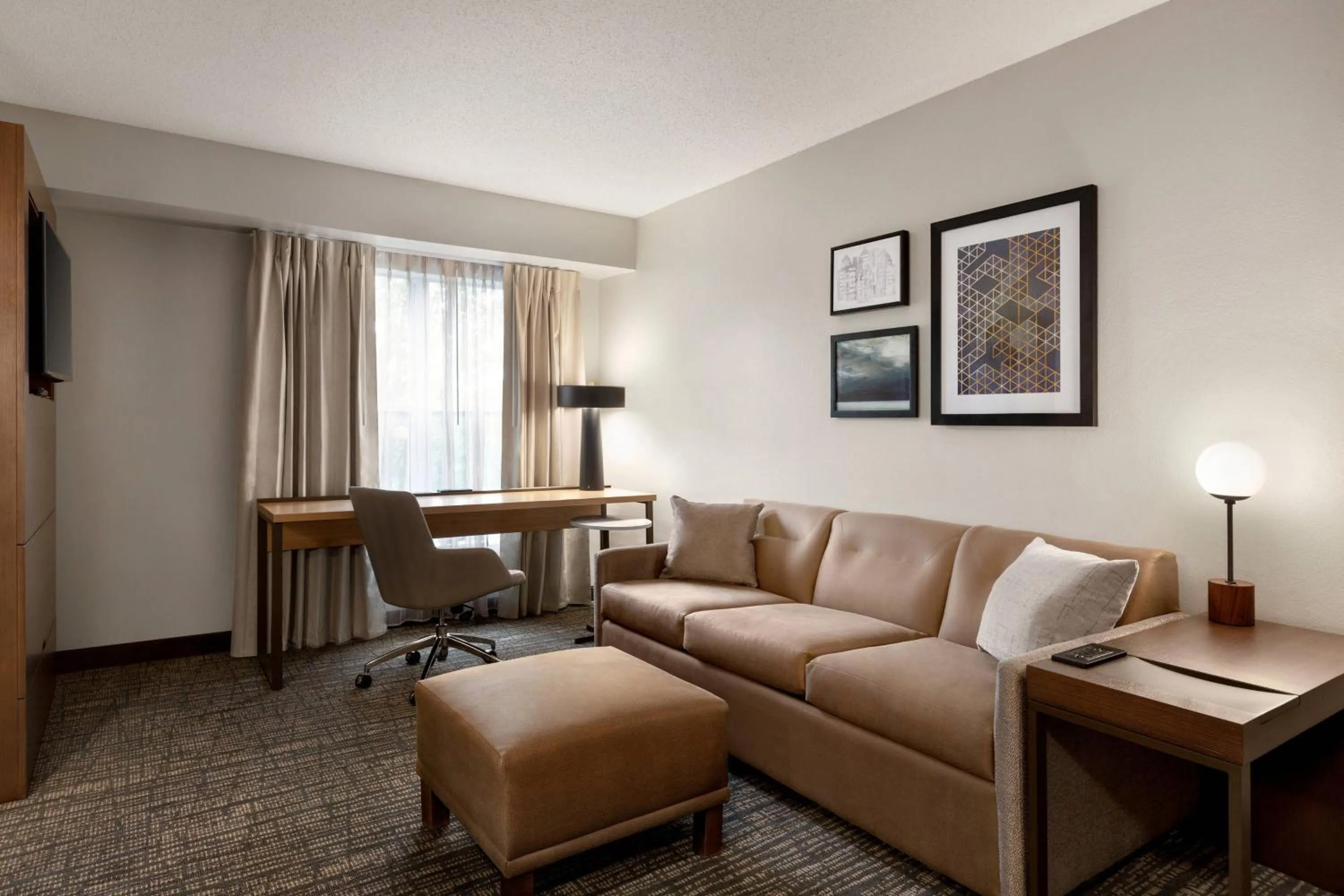 Living room in Residence Inn by Marriott Chicago / Bloomingdale