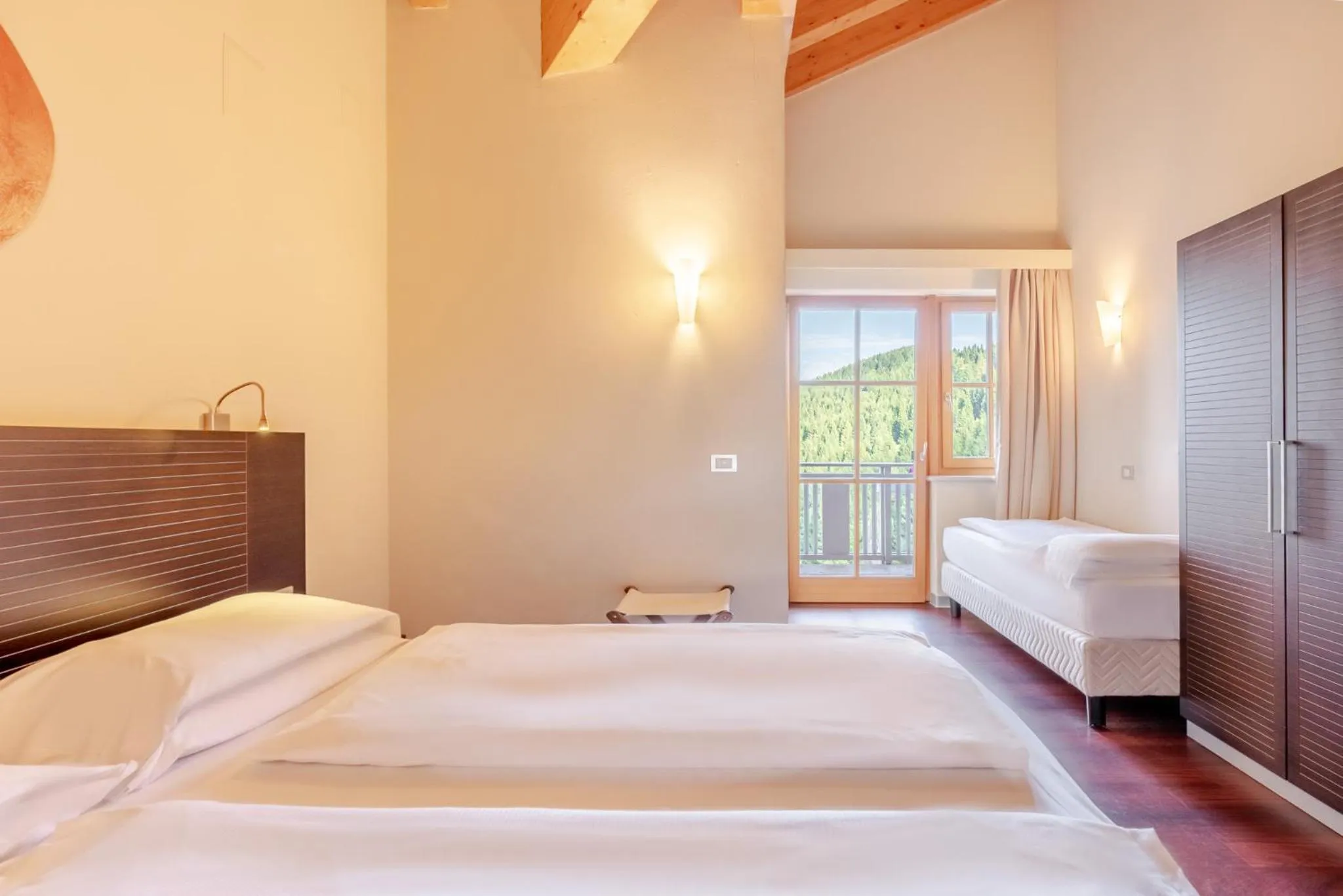 Bedroom, Bed in Hotel Norge