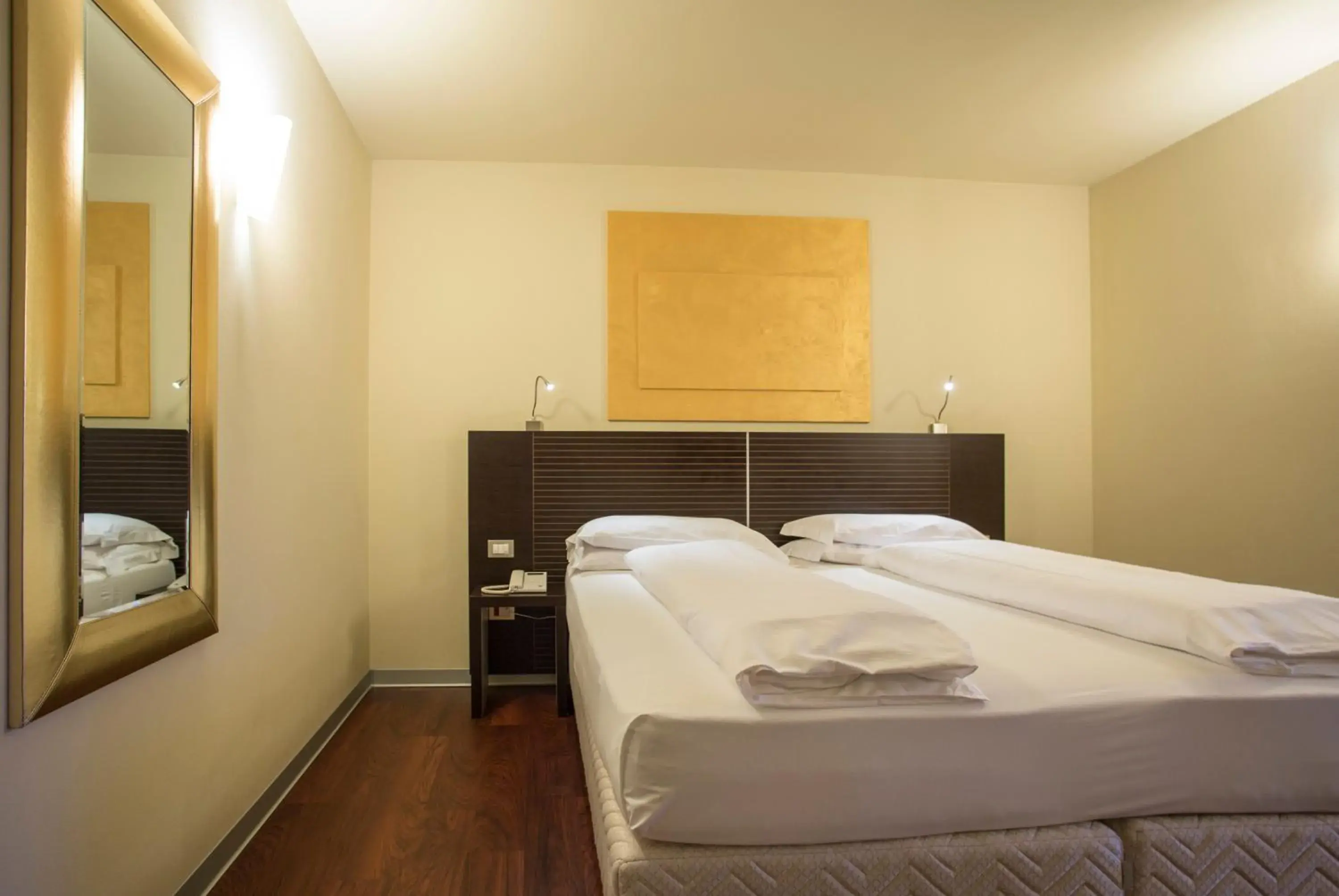 Superior Double or Twin Room in Hotel Norge Superior Double or Twin Room in Hotel Norge