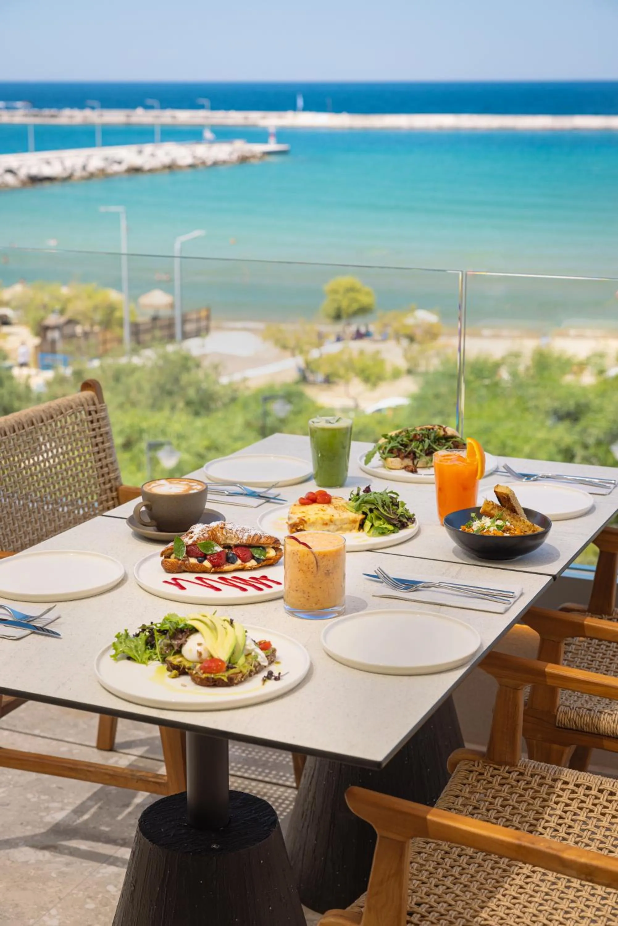 Restaurant/places to eat in Erato by Samian Mare