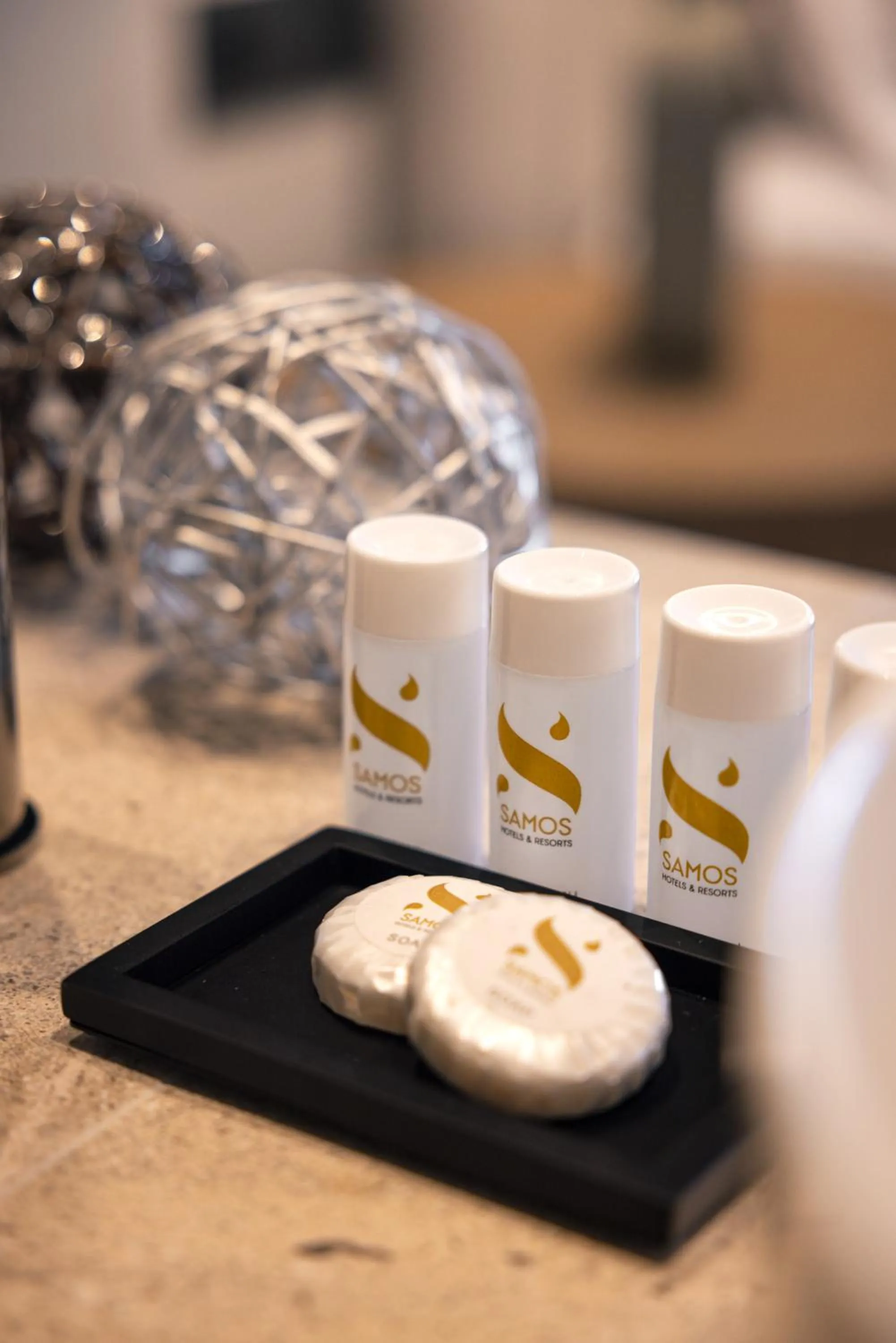 Bathroom in Erato by Samian Mare