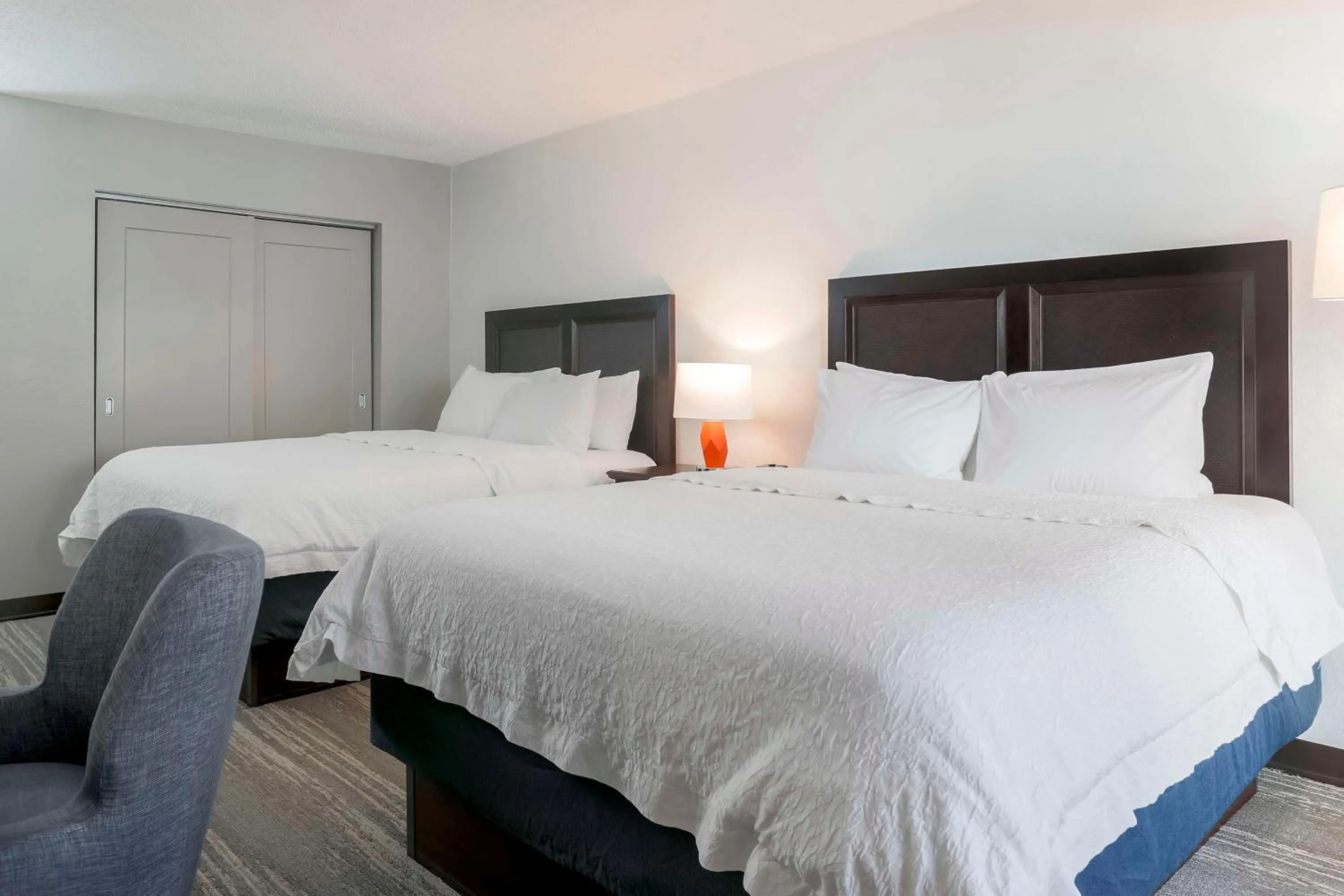 Bed in Hampton Inn Fort Walton Beach