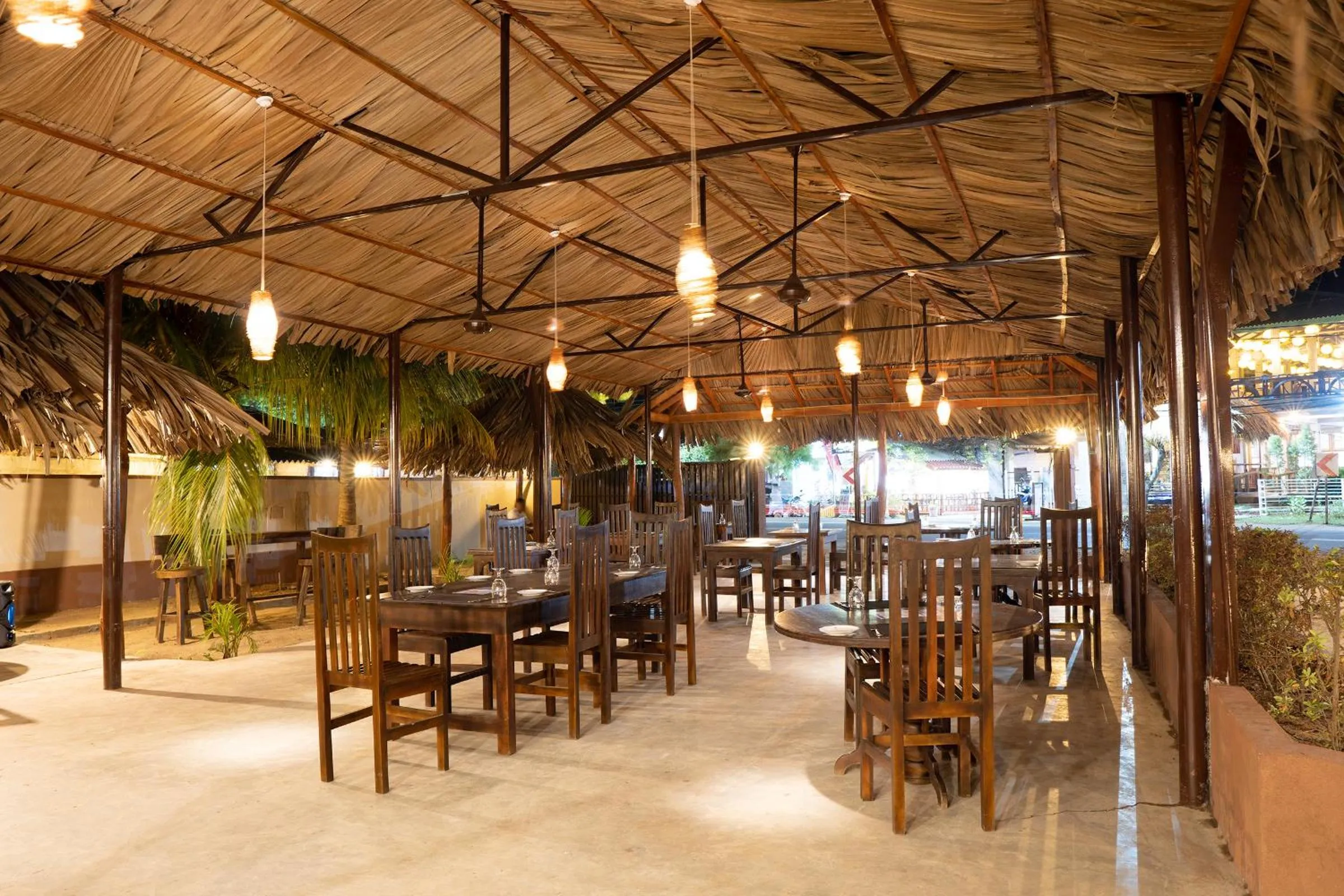 Restaurant/places to eat in Sunrise Cabanas