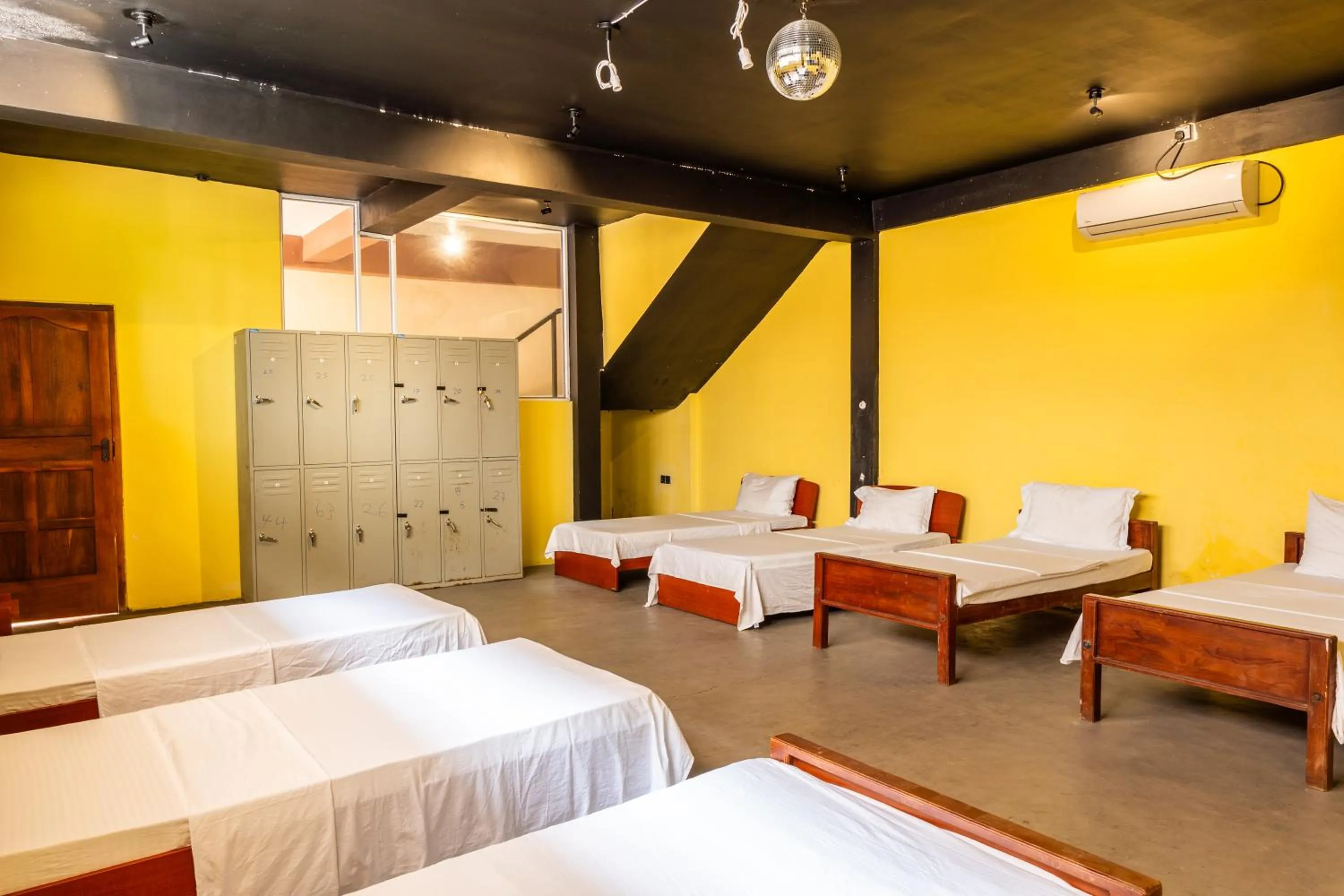 Bed in Sunrise Cabanas