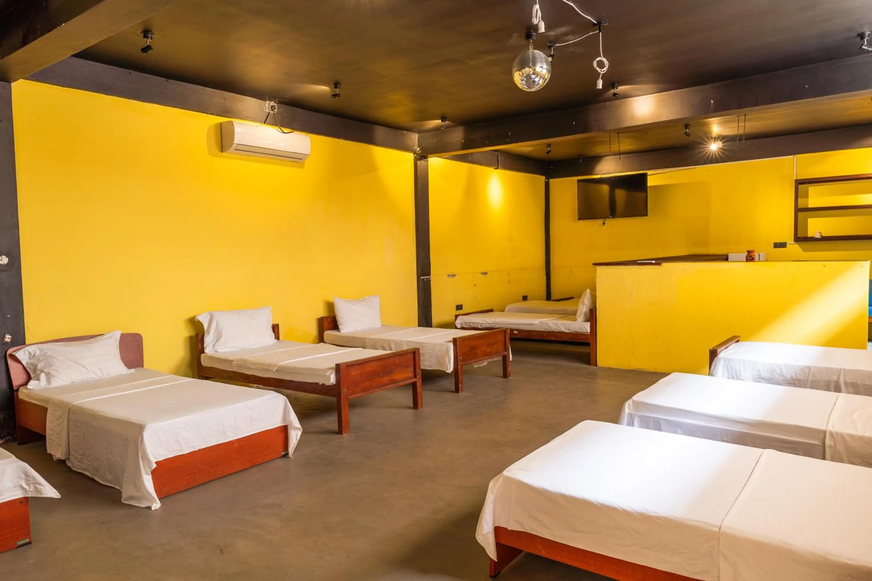 Bed in Sunrise Cabanas