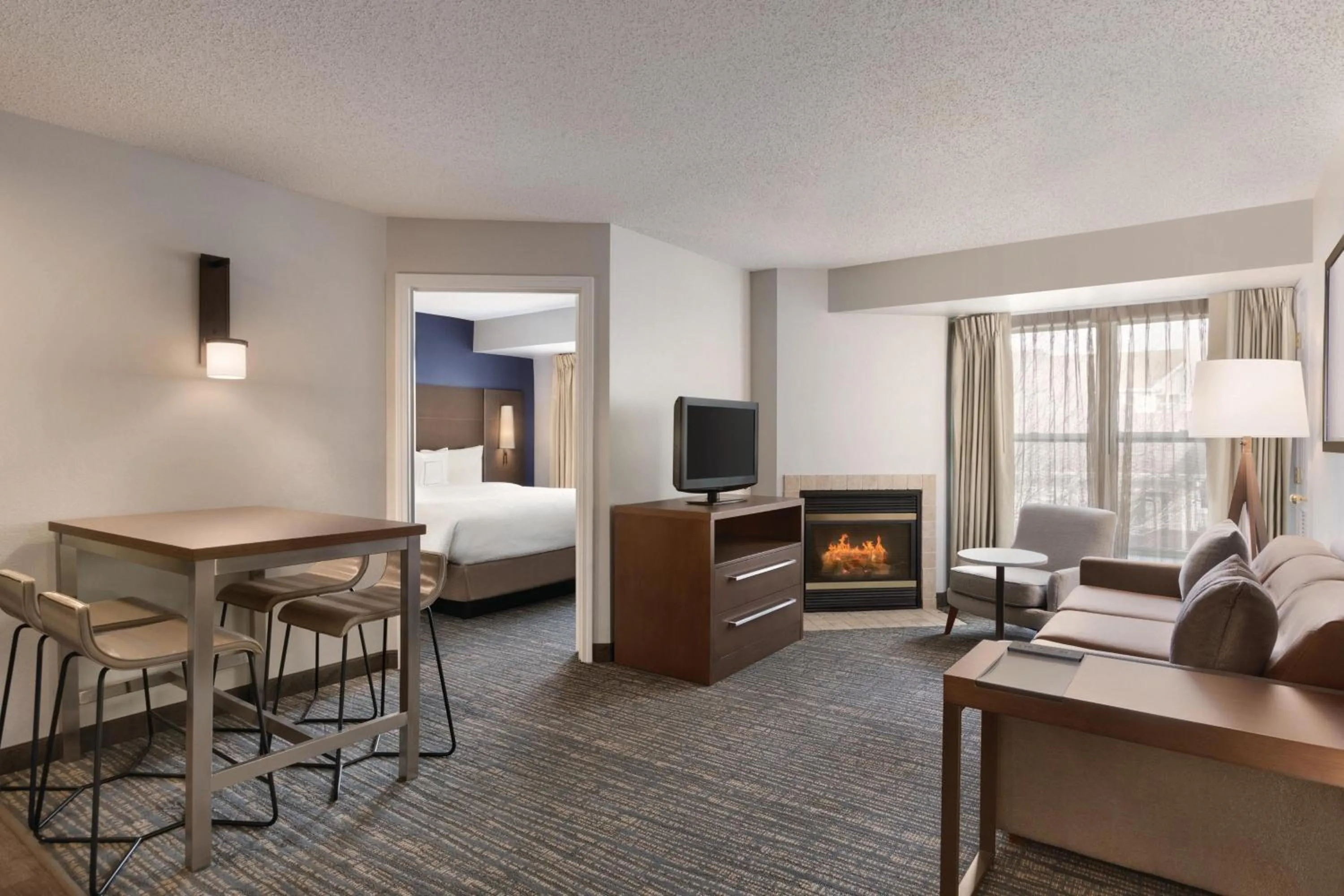 Living room, Bed in Residence Inn by Marriott Buffalo Galleria Mall