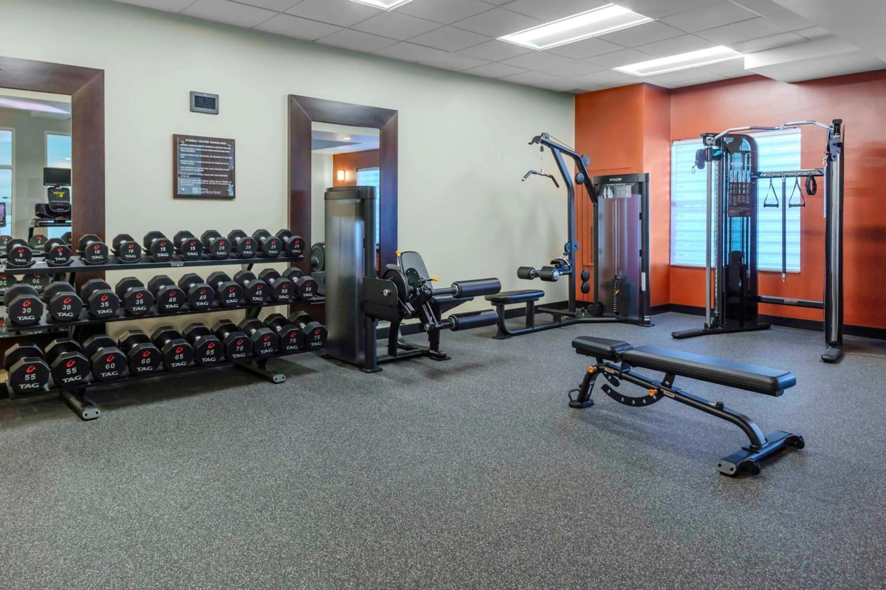Fitness centre/facilities in Hilton Garden Inn Freeport Downtown