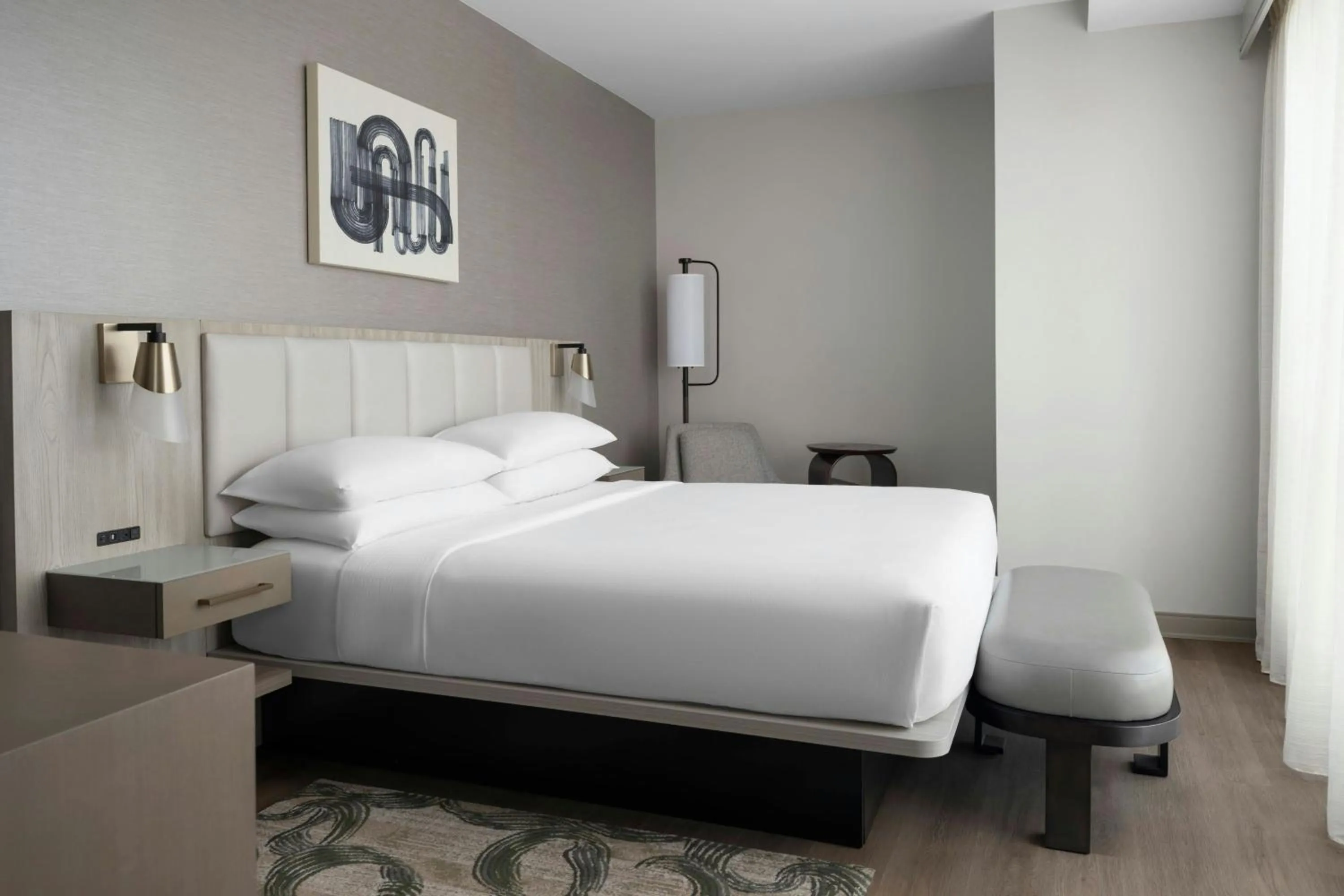 Bedroom, Bed in Indianapolis Marriott East