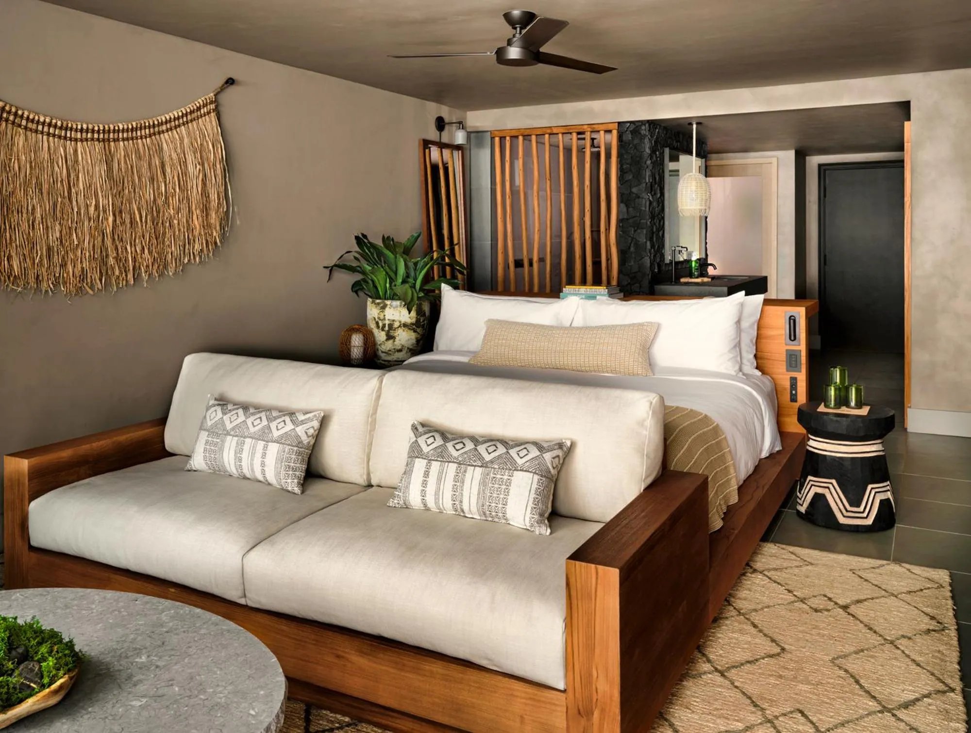 Bed in 1 Hotel Hanalei Bay