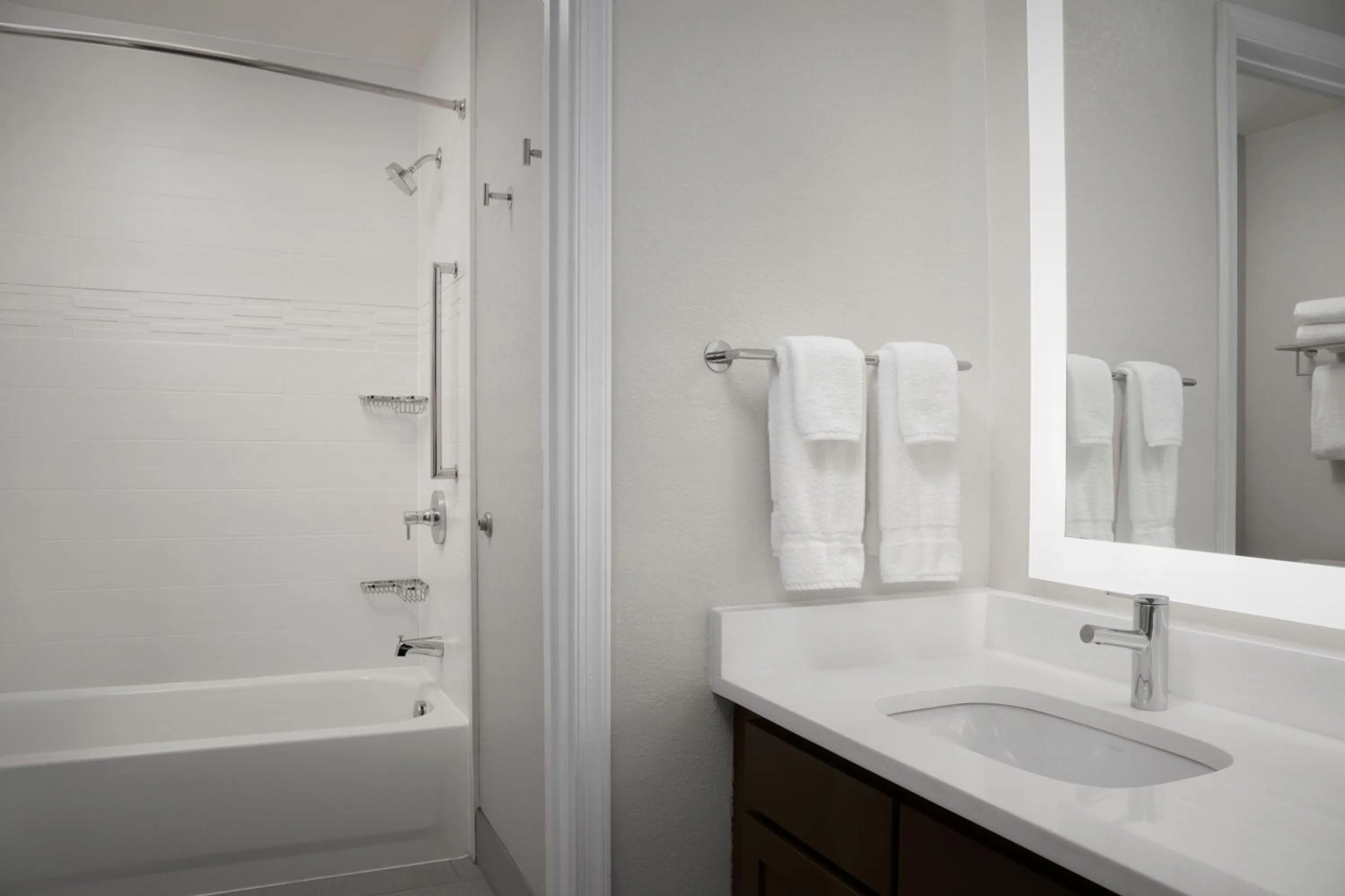 Bathroom in Residence Inn by Marriott BWI Airport