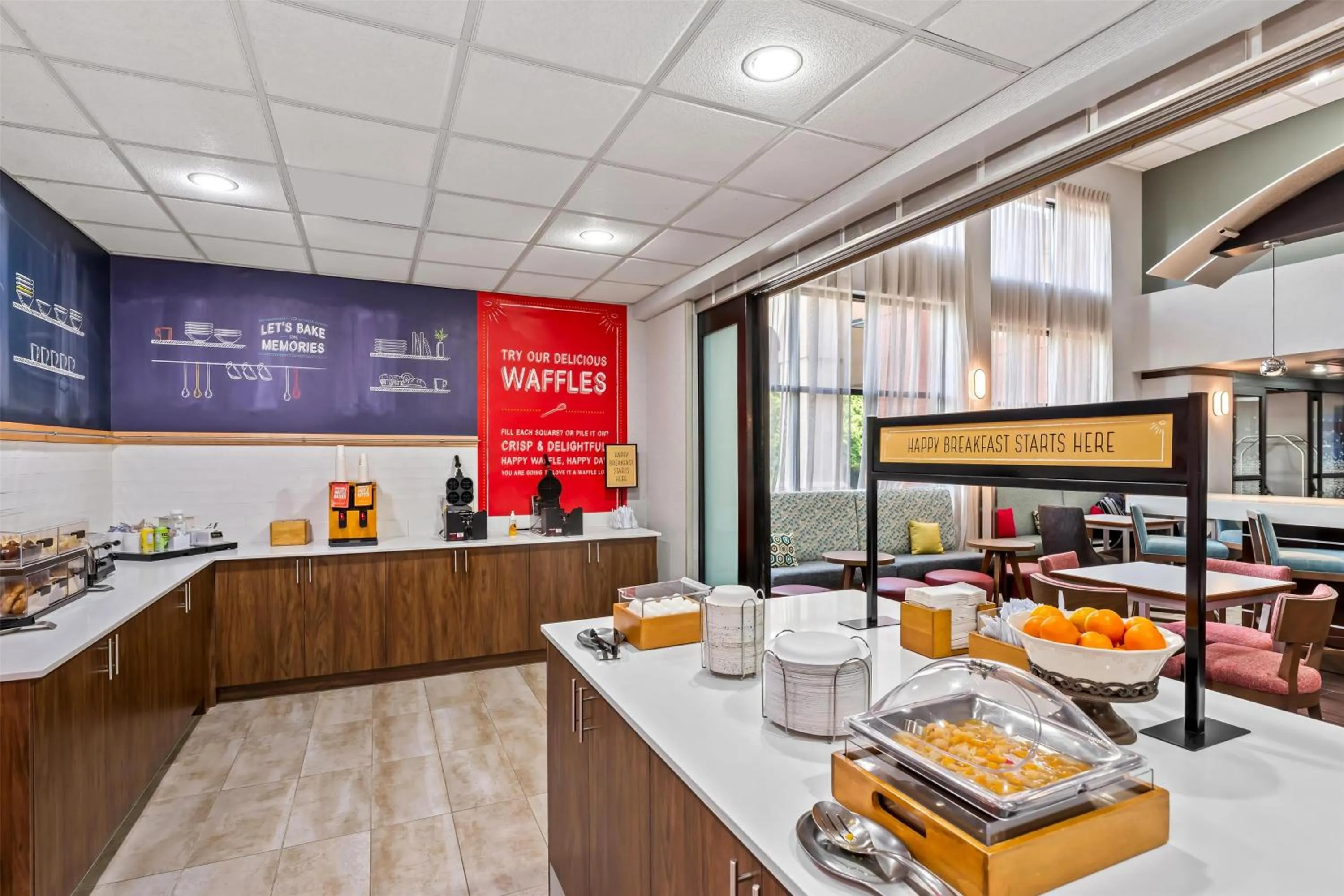 Breakfast in Hampton Inn & Suites Richmond/Virginia Center