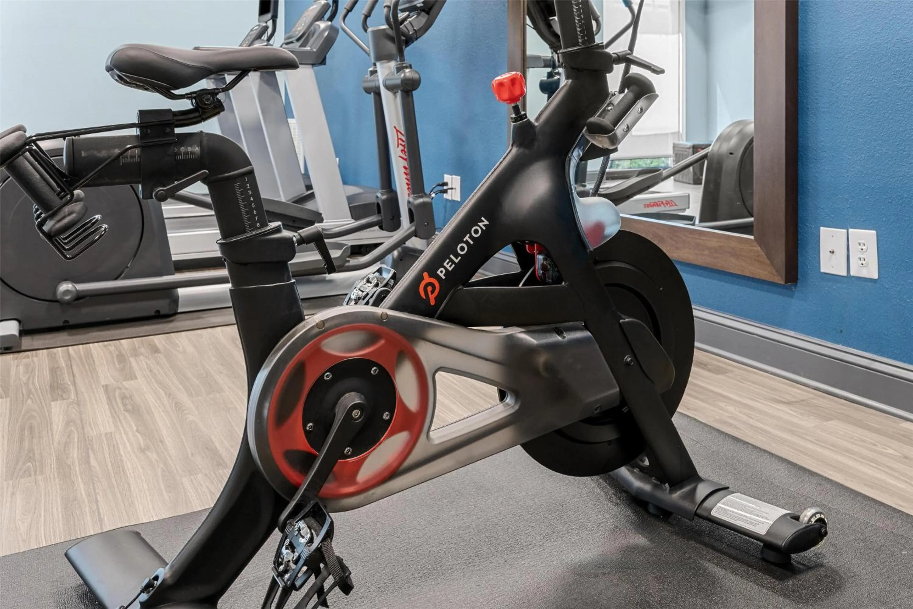 Fitness centre/facilities in Hampton Inn Front Royal