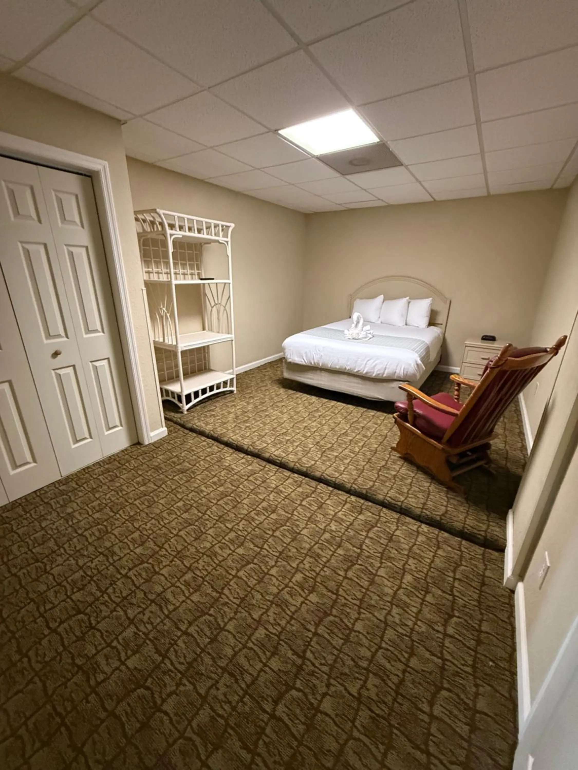 Bedroom, Bed in Boardwalk Beach Resort