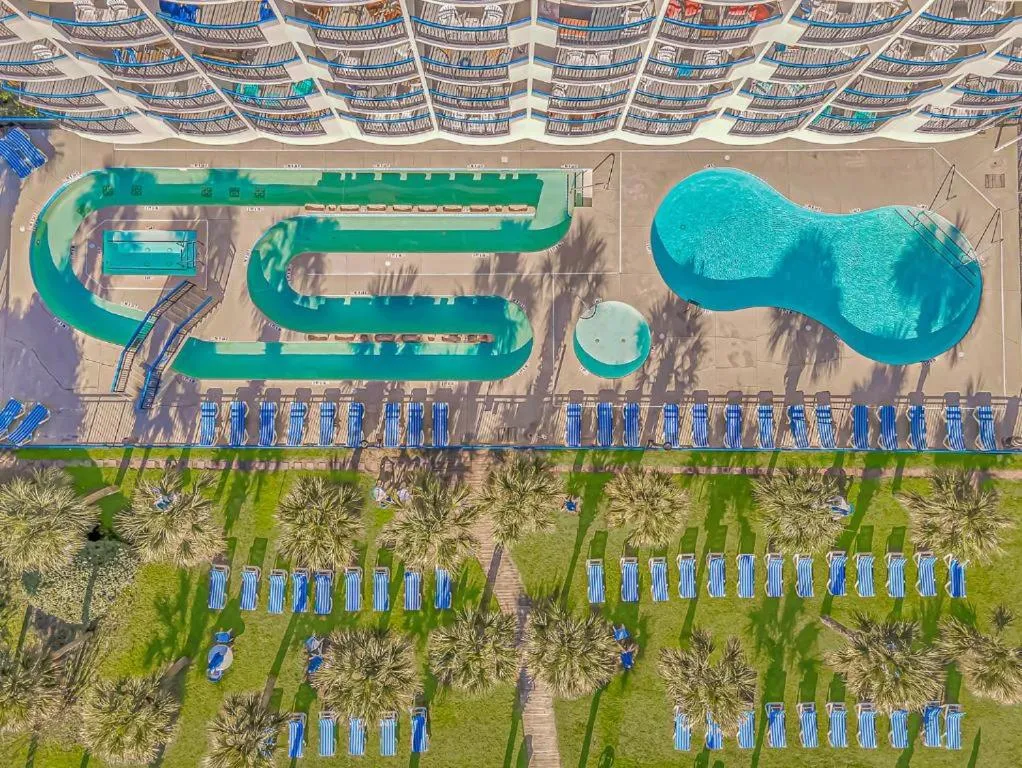 Swimming pool in Boardwalk Beach Resort