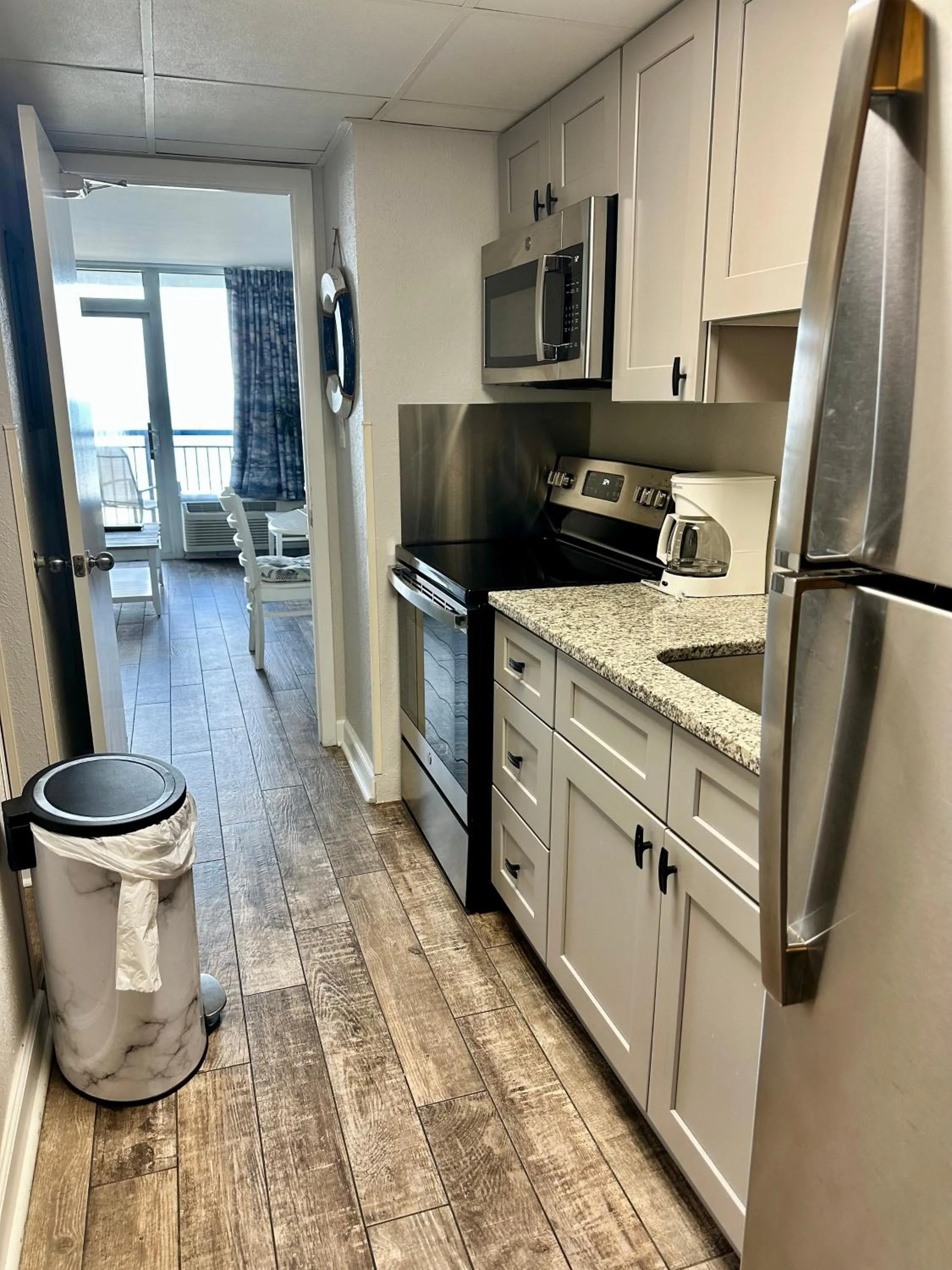 kitchen in Boardwalk Beach Resort