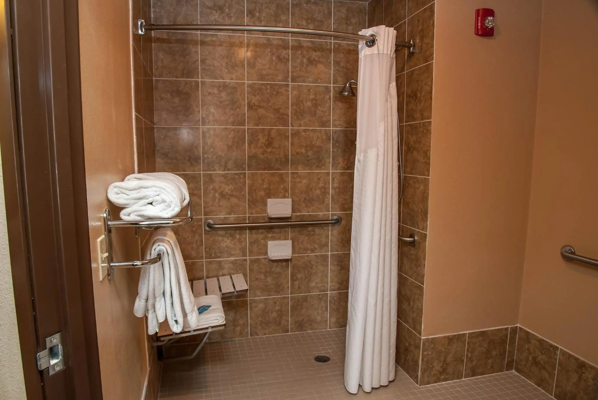 Bathroom in Holiday Inn Express Tucson-Airport by IHG