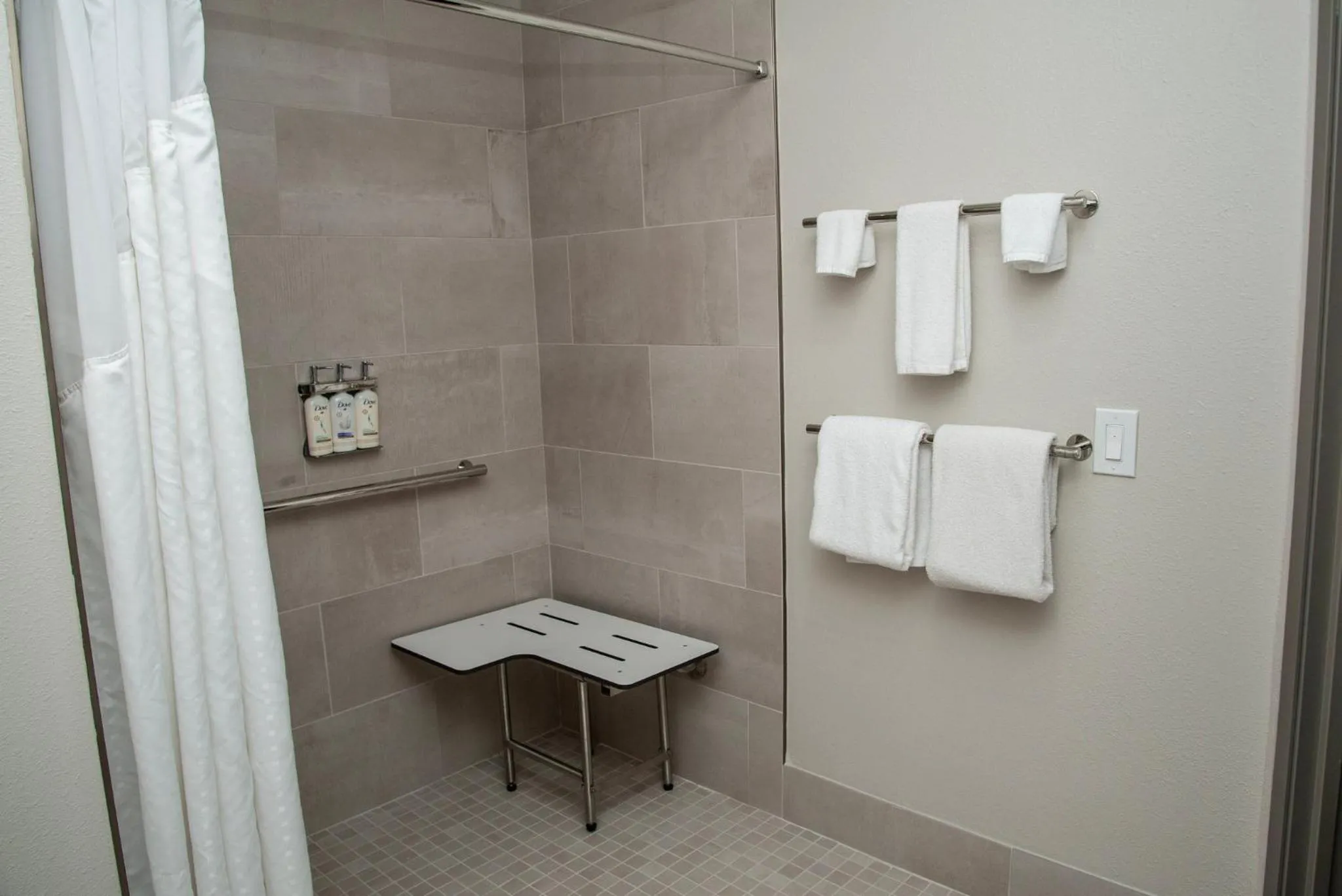 Photo of the whole room in Holiday Inn Express Tucson-Airport by IHG