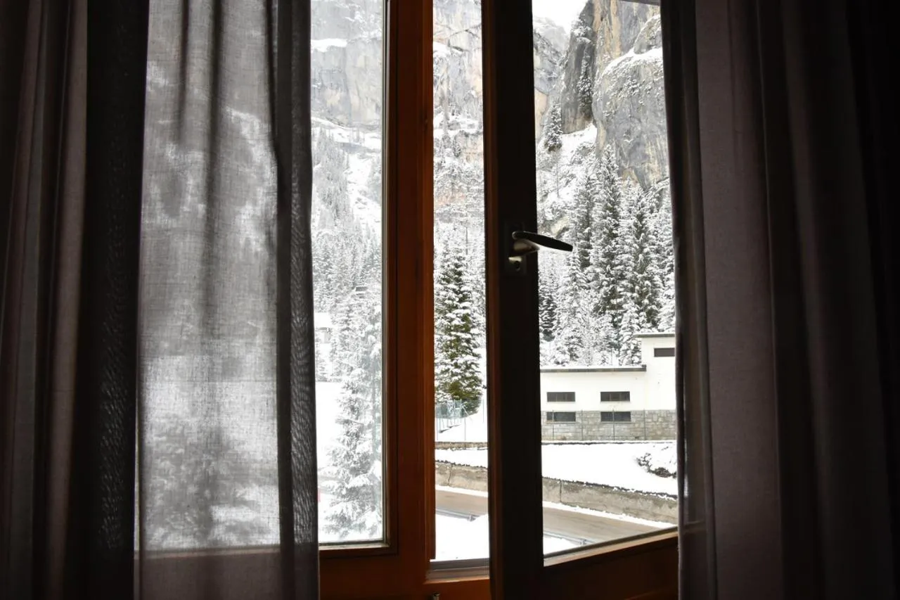 Mountain view in Hotel Principe Marmolada