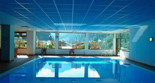 Pool view in Hotel Principe Marmolada