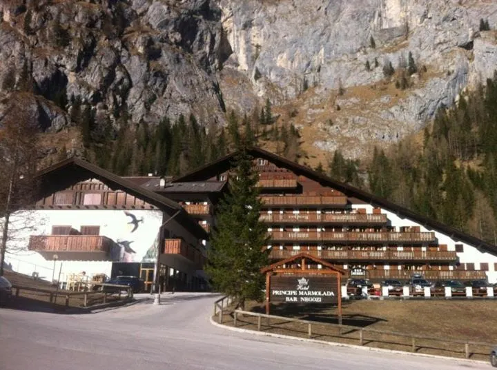 Property building in Hotel Principe Marmolada